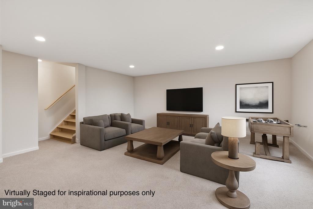 Fredericksburg, Virginia, 22405, United States, 5 Bedrooms Bedrooms, ,3 BathroomsBathrooms,Residential,For Sale,1987075