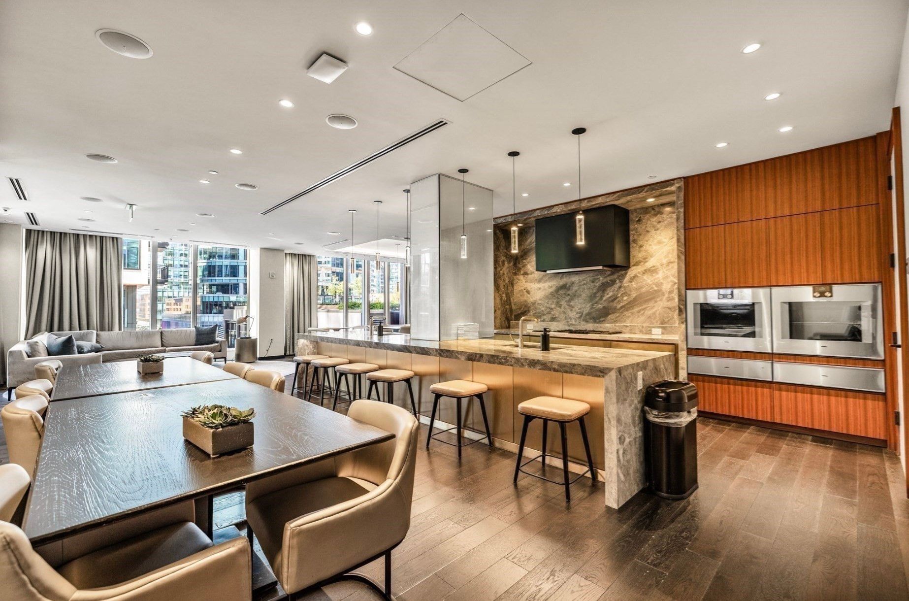  133 Seaport Boulevard, Boston, MA, 02210 - 物件實景