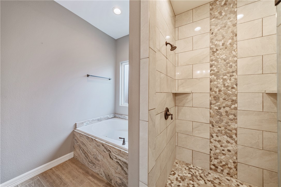 Corpus Christi, Texas, 78418, United States, 4 Bedrooms Bedrooms, ,3 BathroomsBathrooms,Residential,For Sale,1941996