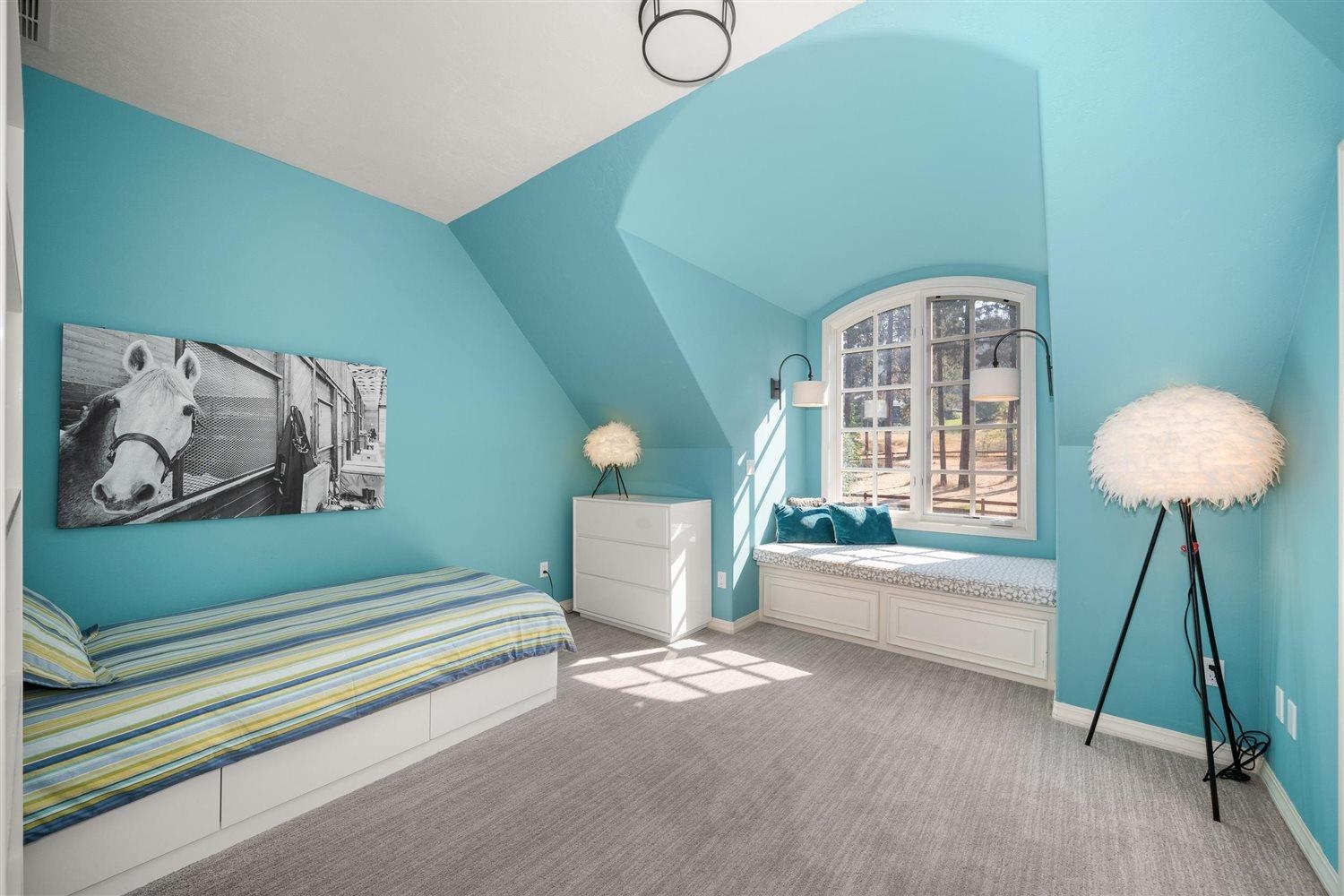 Spokane, Washington, 99223, United States, 6 Bedrooms Bedrooms, ,5 BathroomsBathrooms,Residential,For Sale,1978662