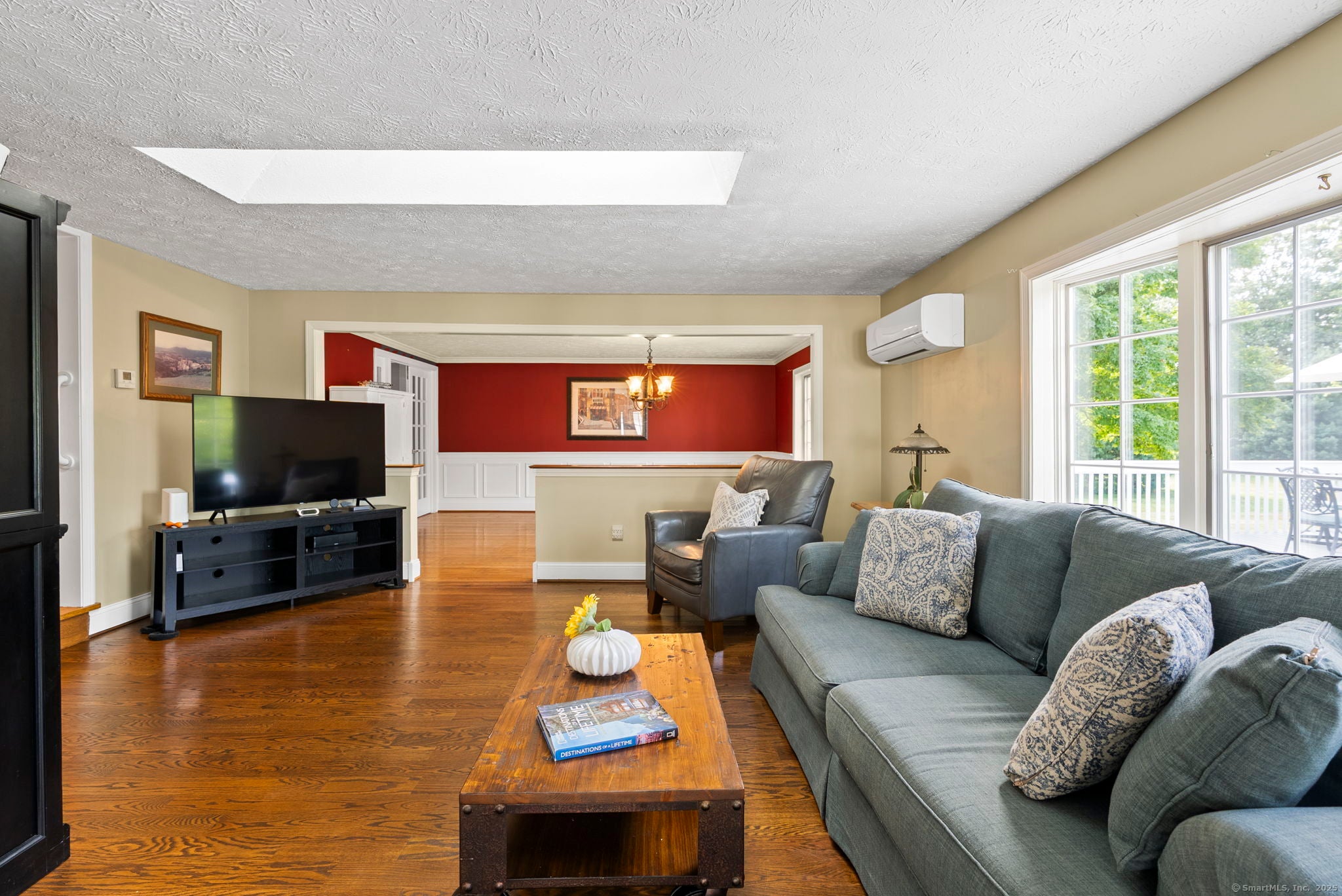 Rocky Hill, Connecticut, 06067, United States, 3 Bedrooms Bedrooms, ,3 BathroomsBathrooms,Residential,For Sale,1944890