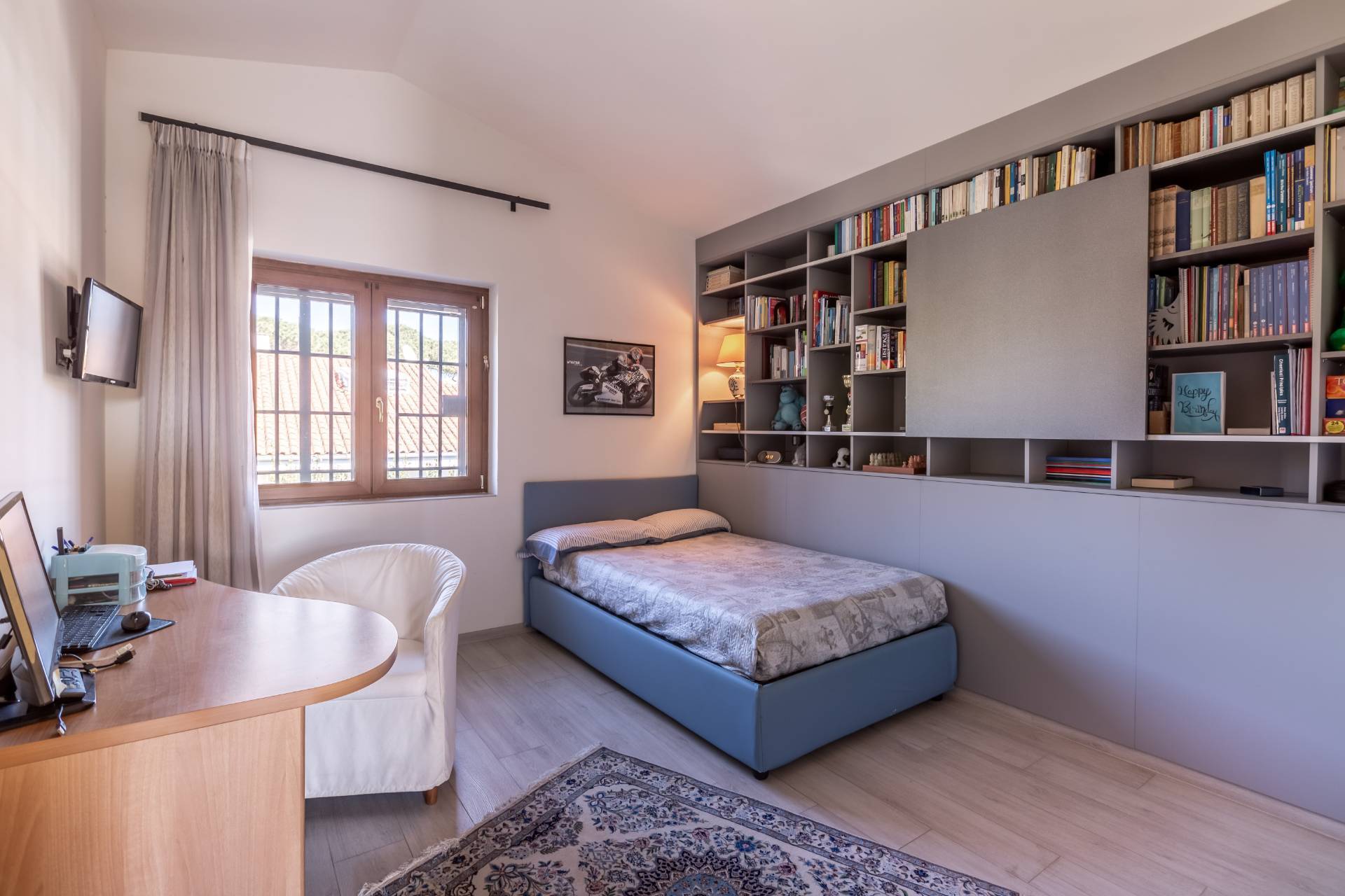 Roma, Roma, 00100, IT, 6 Bedrooms Bedrooms, ,5 BathroomsBathrooms,Residential,For Sale,1941968