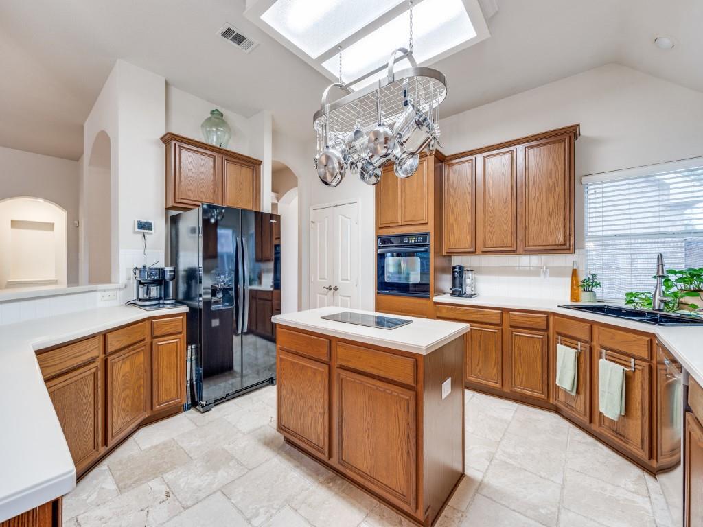 The Colony, Texas, 75056, United States, 4 Bedrooms Bedrooms, ,3 BathroomsBathrooms,Residential,For Sale,1928307