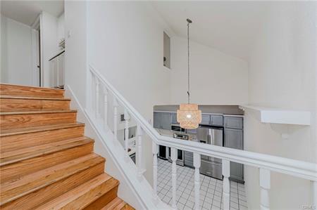 San Pedro, California, 90732, United States, 2 Bedrooms Bedrooms, ,3 BathroomsBathrooms,Residential,For Sale,1974009