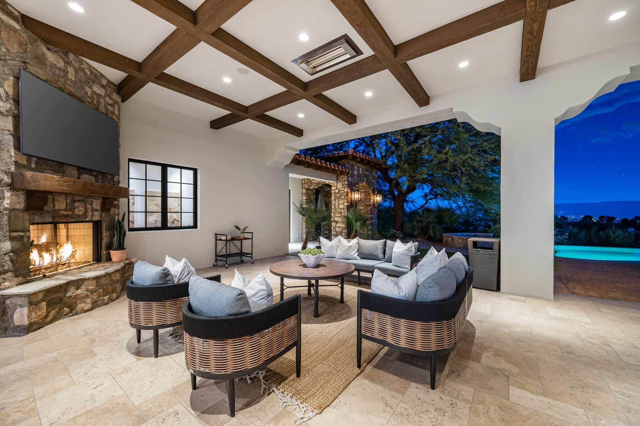 Palm Desert, California, 92260, United States, 7 Bedrooms Bedrooms, ,9 BathroomsBathrooms,Residential,For Sale,1996836