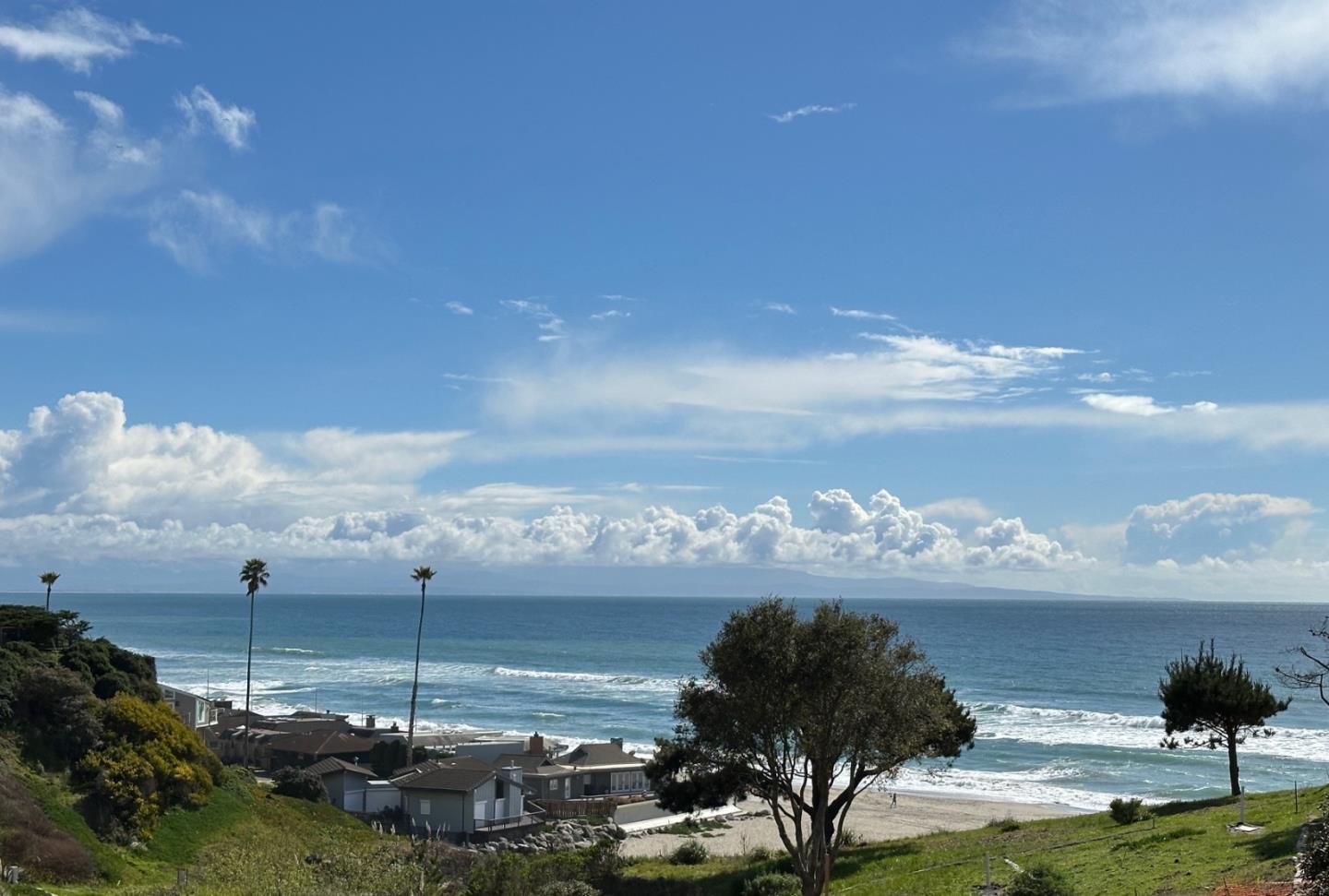 Aptos, California, 95003, United States, 5 Bedrooms Bedrooms, ,3 BathroomsBathrooms,Residential,For Sale,1847645