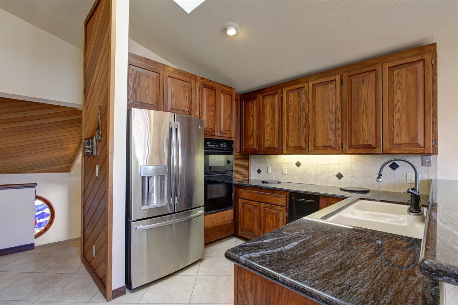 23839 Lakeview Ct, Auburn, California, 95602, United States, 3 Bedrooms Bedrooms, ,3 BathroomsBathrooms,Residential,For Sale,23839 Lakeview Ct,1010155