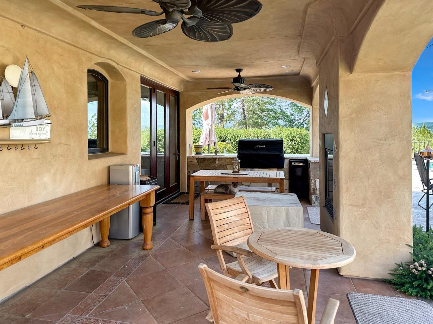 Grass Valley, California, 95949, United States, 4 Bedrooms Bedrooms, ,5 BathroomsBathrooms,Residential,For Sale,1974160