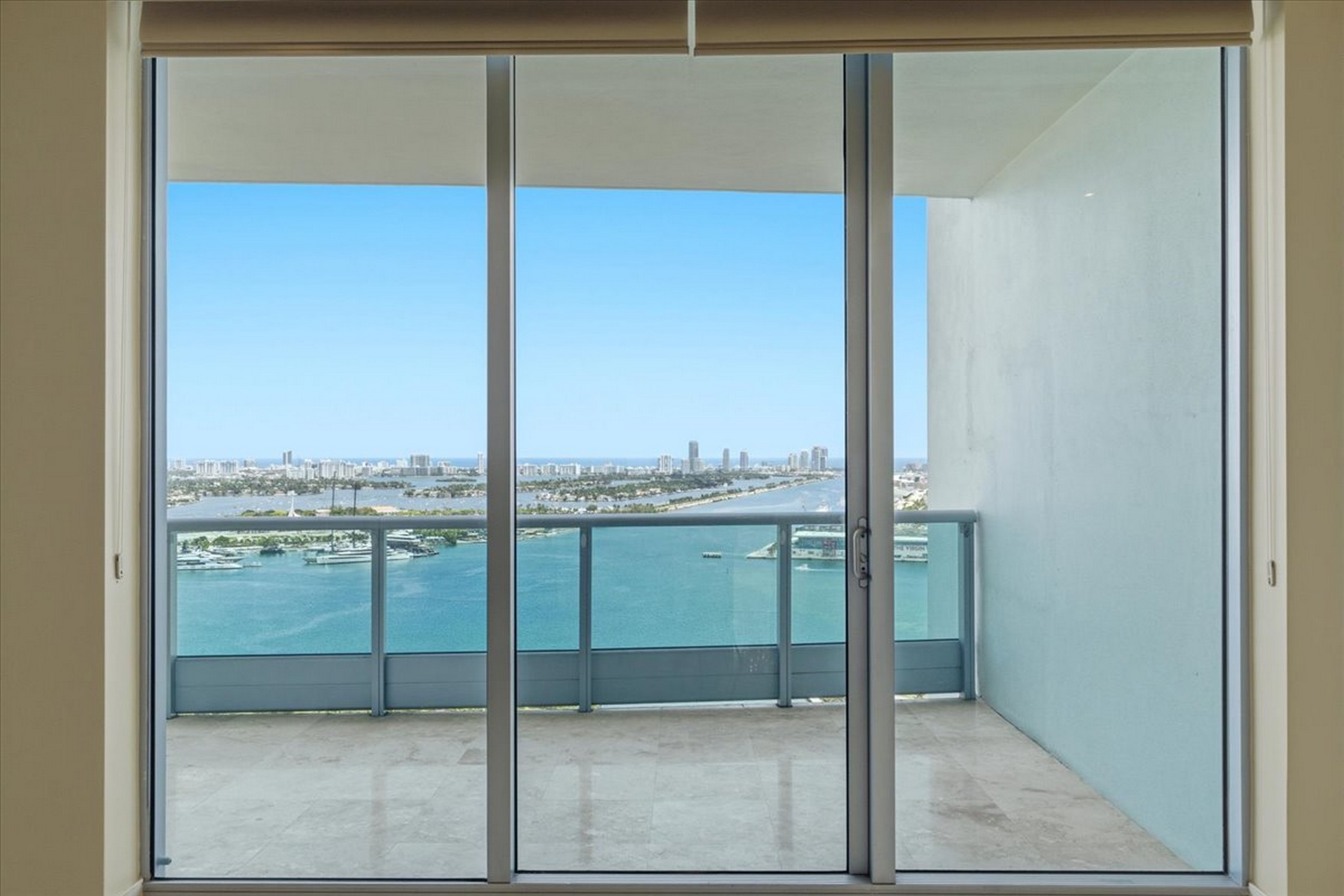  900 Biscayne Blvd, Miami, FL, 33132 - 物件實景