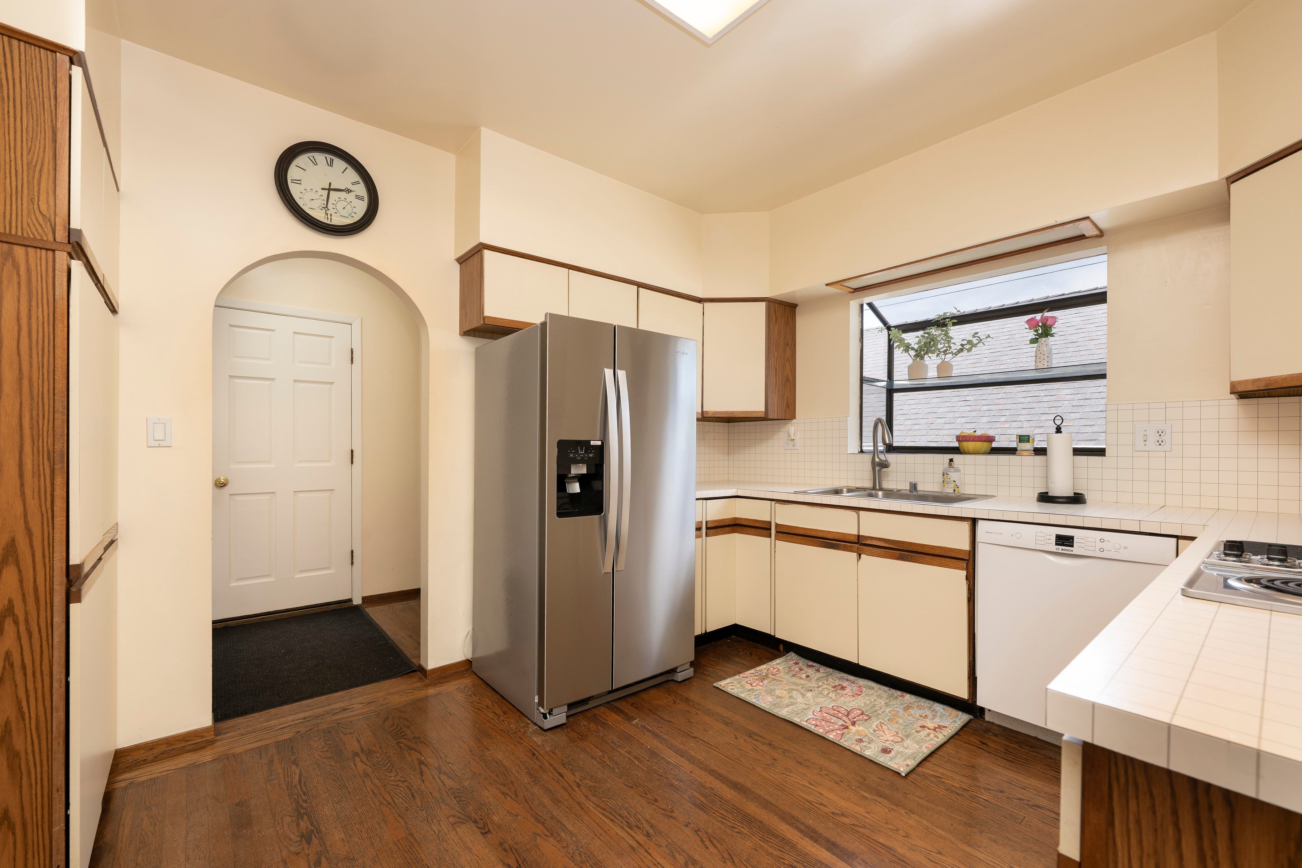  Charming Single-Level Home With ADU on Large Flat Lot - 物件實景