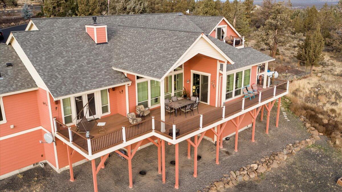 Bend, Oregon, 97703, United States, 3 Bedrooms Bedrooms, ,2 BathroomsBathrooms,Residential,For Sale,2005740