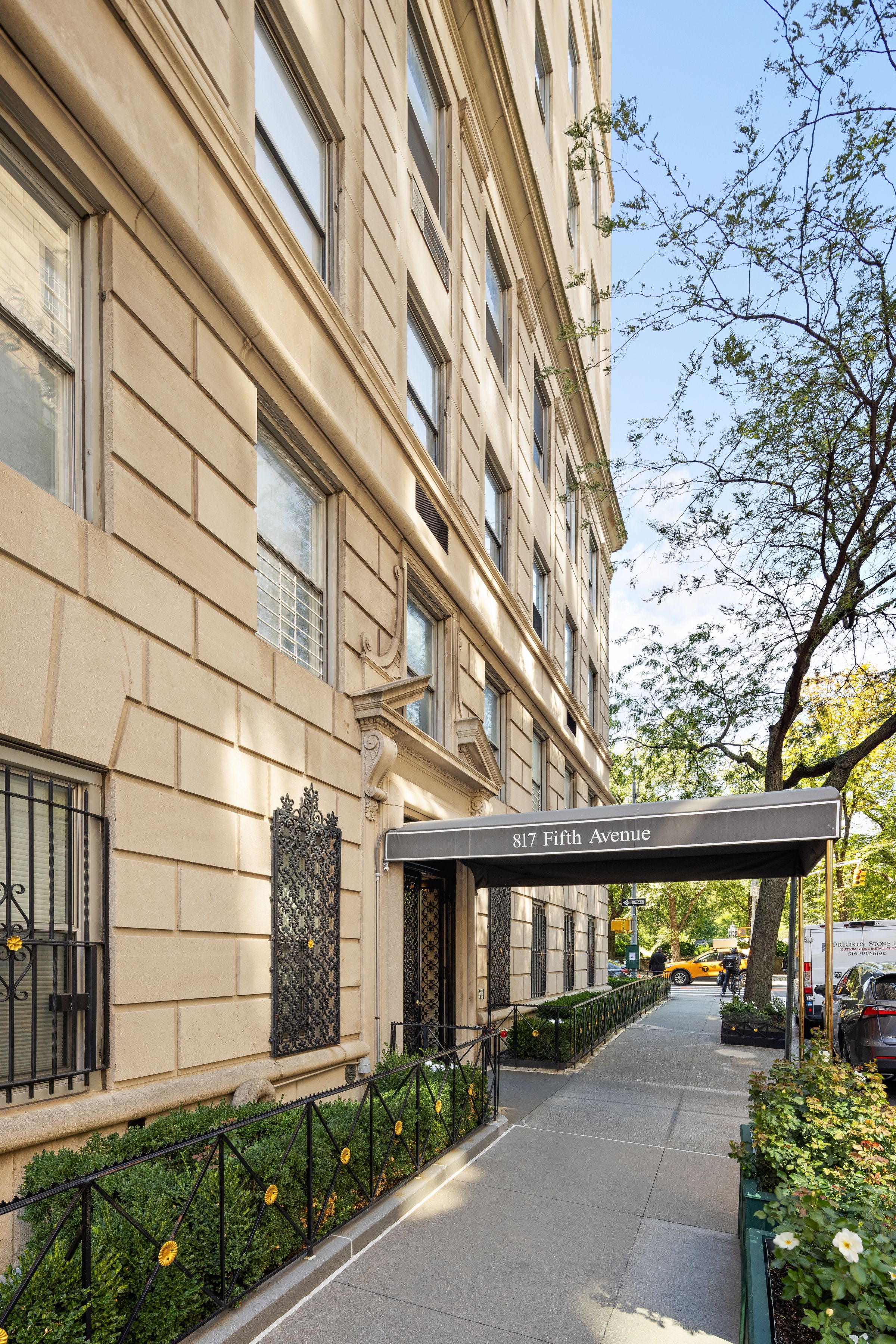  817 Fifth Avenue - 物件實景