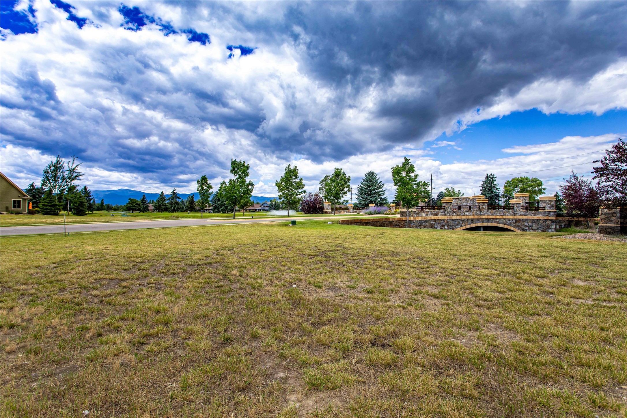  1001 Lake Pointe Drive - 物件實景