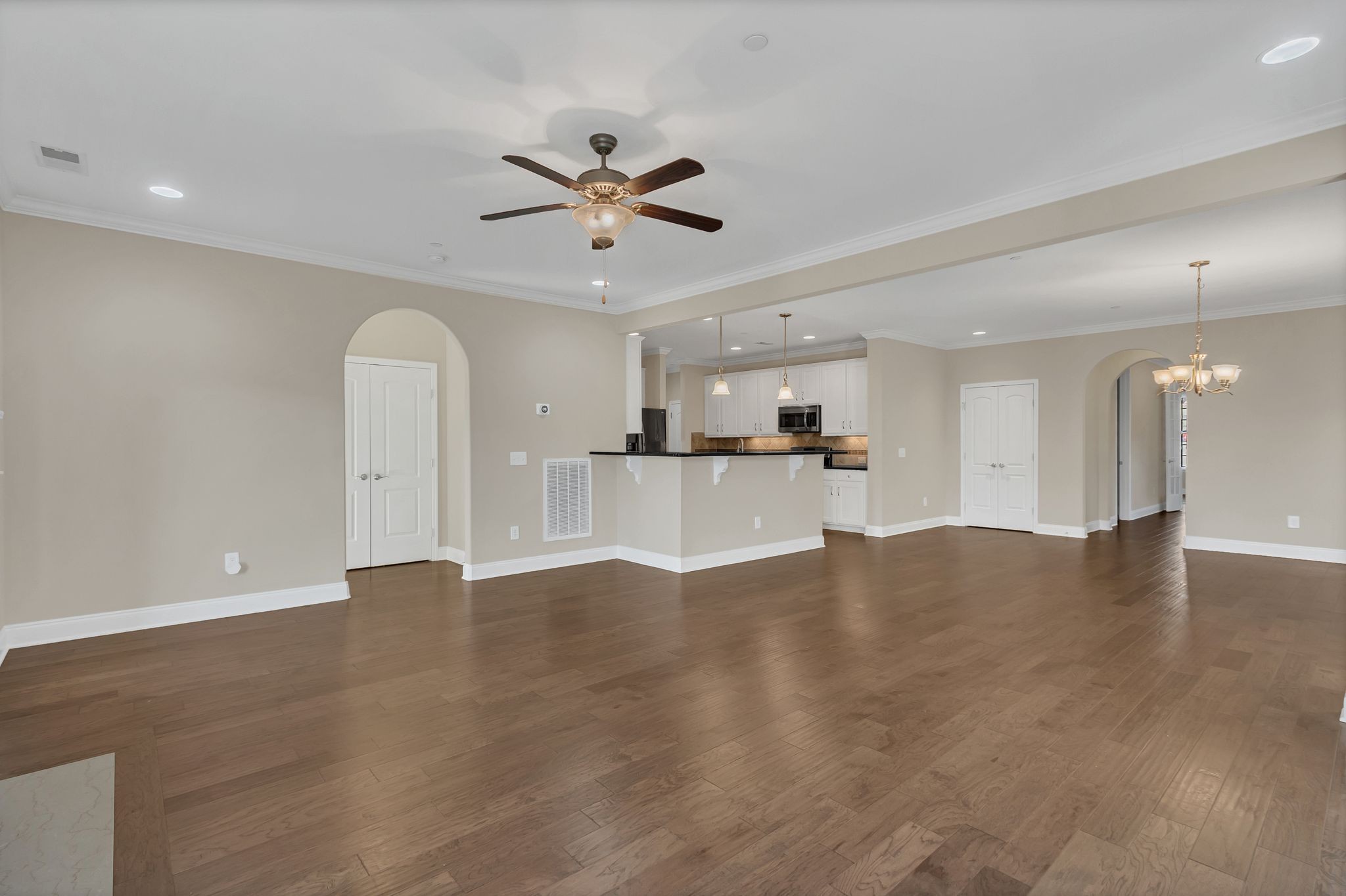 Franklin, Tennessee, 37064, United States, 4 Bedrooms Bedrooms, ,4 BathroomsBathrooms,Residential,For Sale,1989475