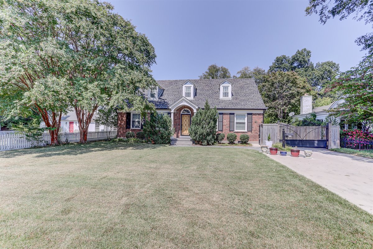 Memphis, Tennessee, 38111, United States, 4 Bedrooms Bedrooms, ,3 BathroomsBathrooms,Residential,For Sale,1974994