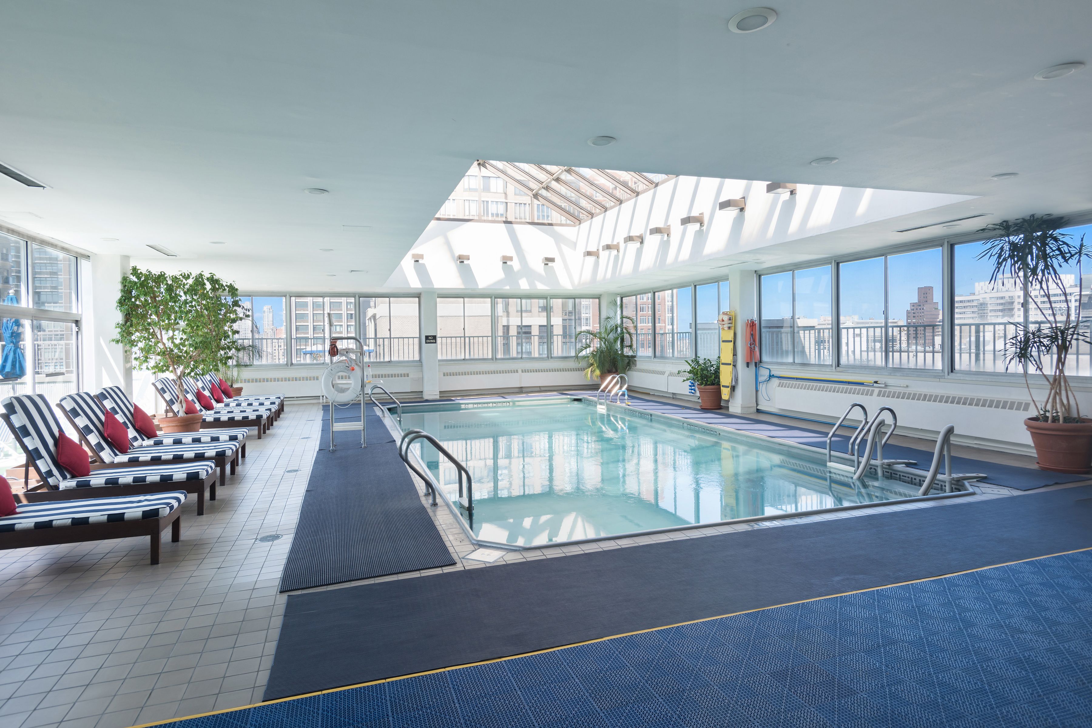  220 East 65th Street - 物件實景