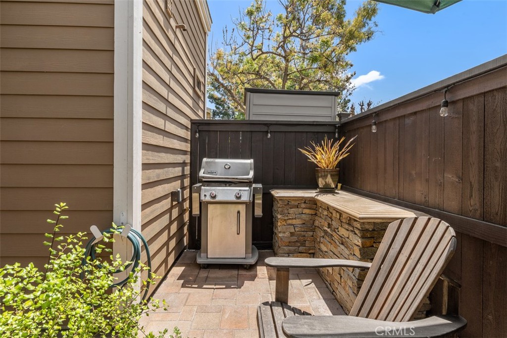Irvine, California, 92620, United States, 1 Bedroom Bedrooms, ,2 BathroomsBathrooms,Residential,For Sale,1906882
