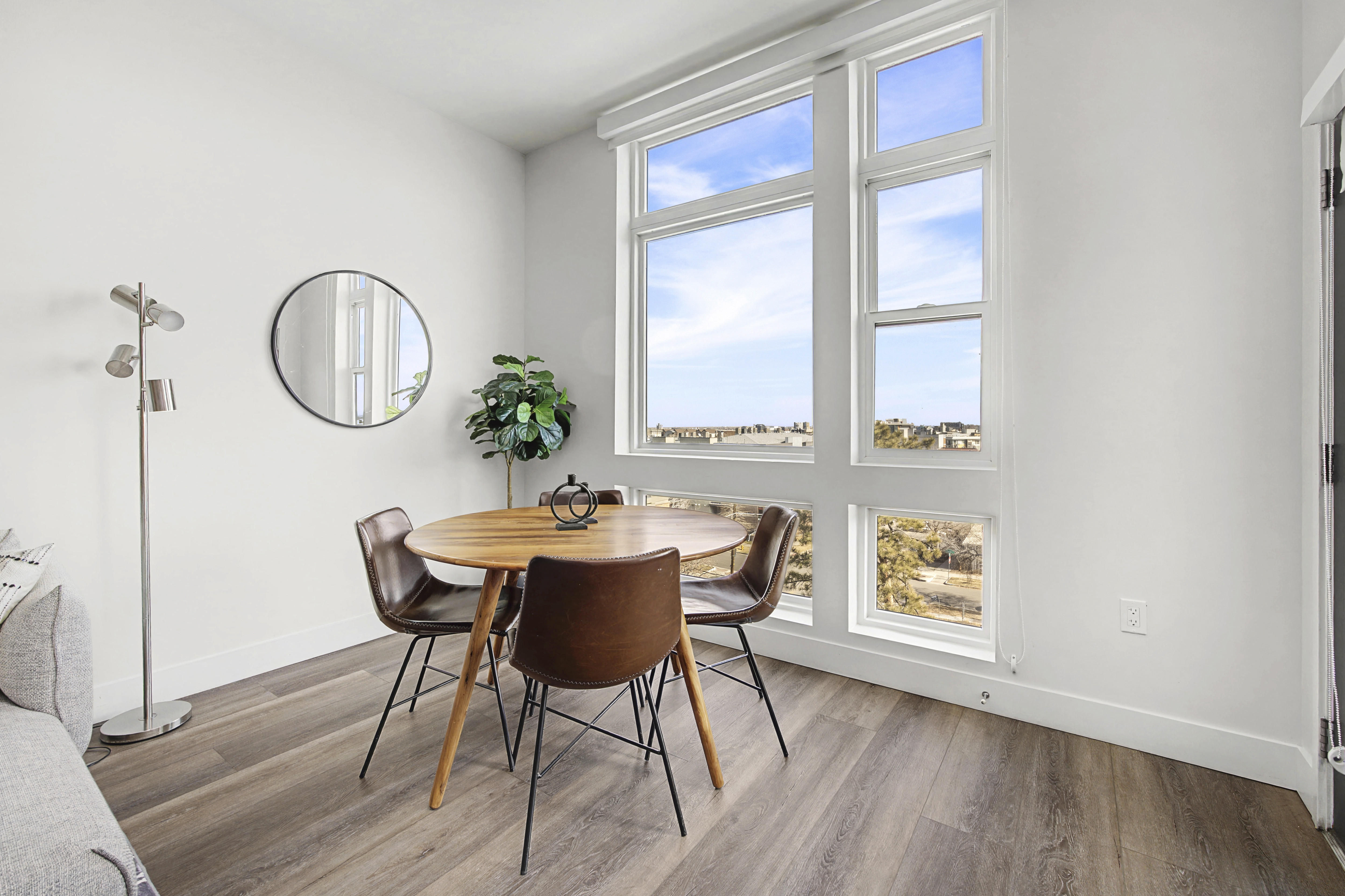 Modern design, urban convenience, and investment flexibility in LoHi - 物件實景