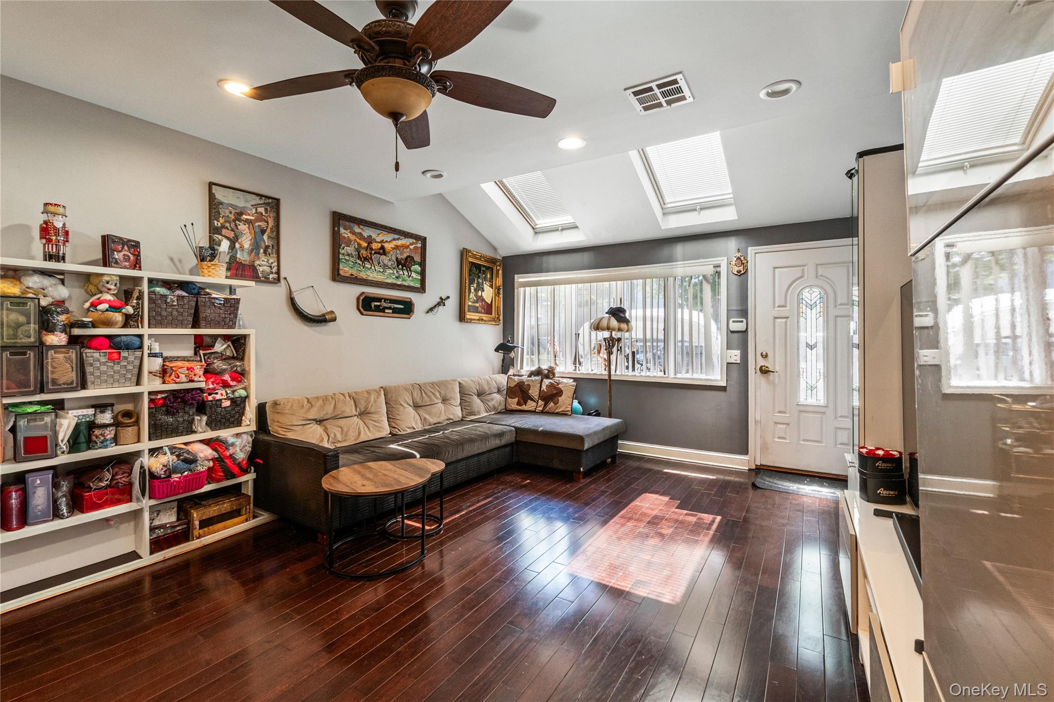  2049 E 71st Street, Brooklyn, NY, 11234 - 物件實景