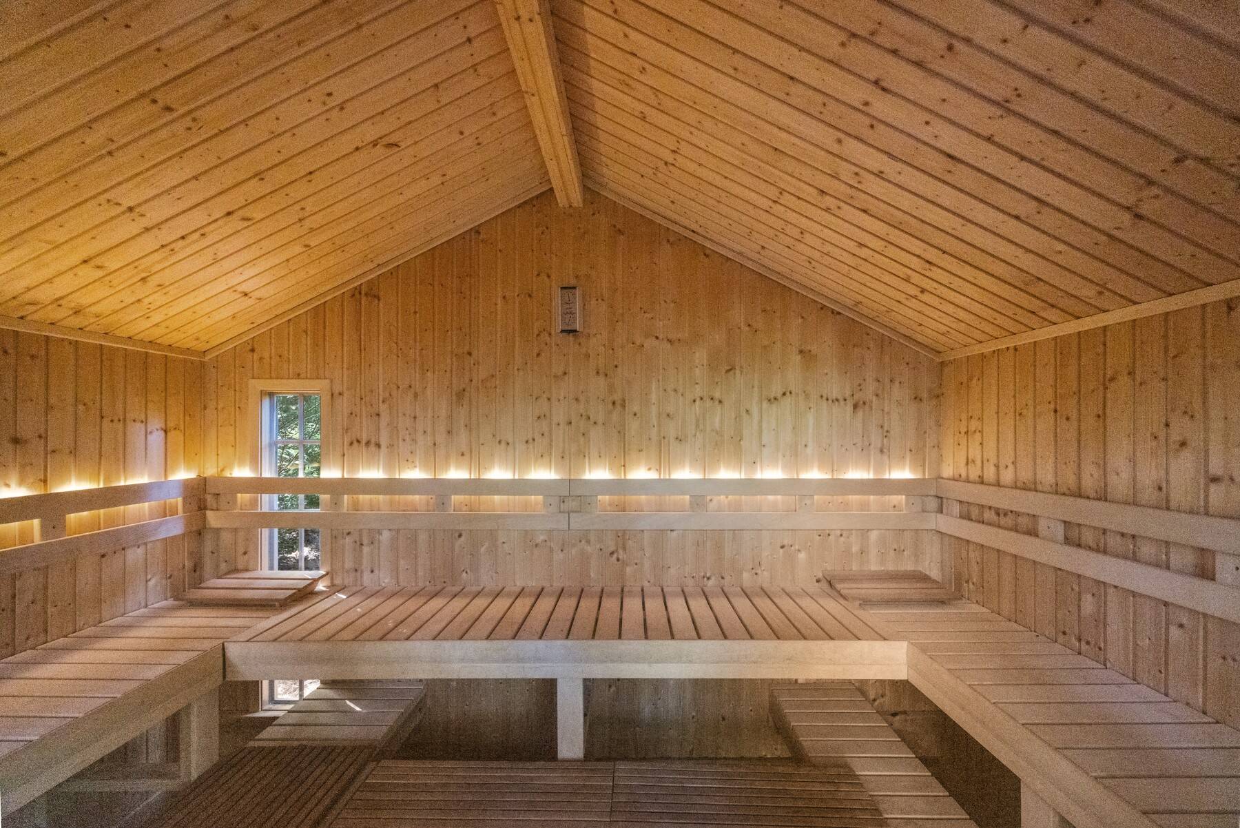  Dazzling East Hampton Compound Featured in Architectural Digest - 物件實景