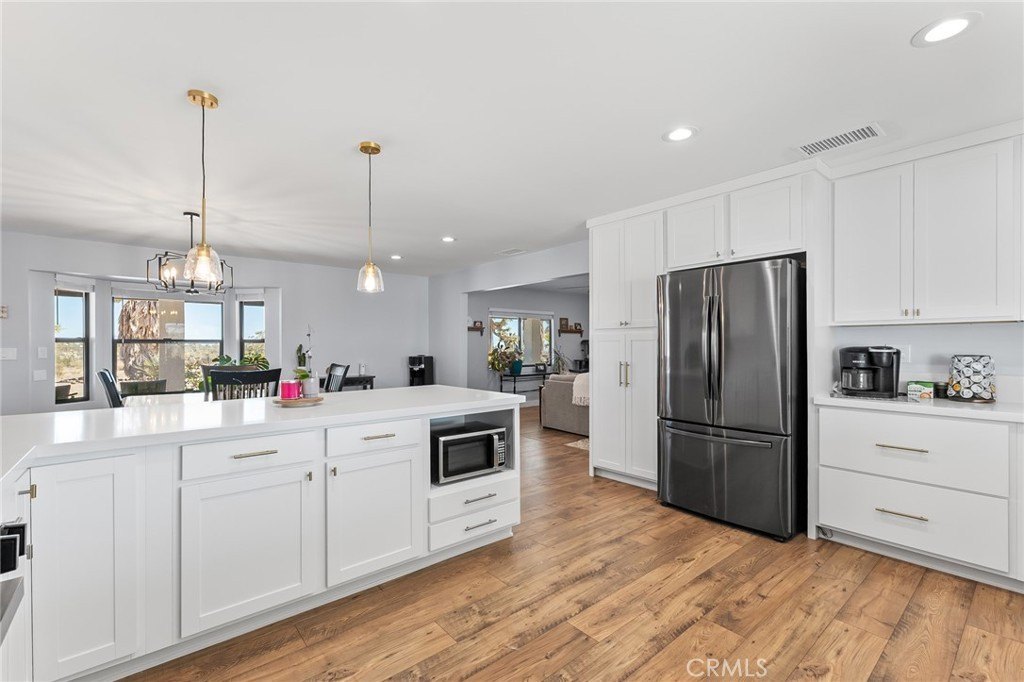 Yucca Valley, California, 92284, United States, 3 Bedrooms Bedrooms, ,3 BathroomsBathrooms,Residential,For Sale,1907698