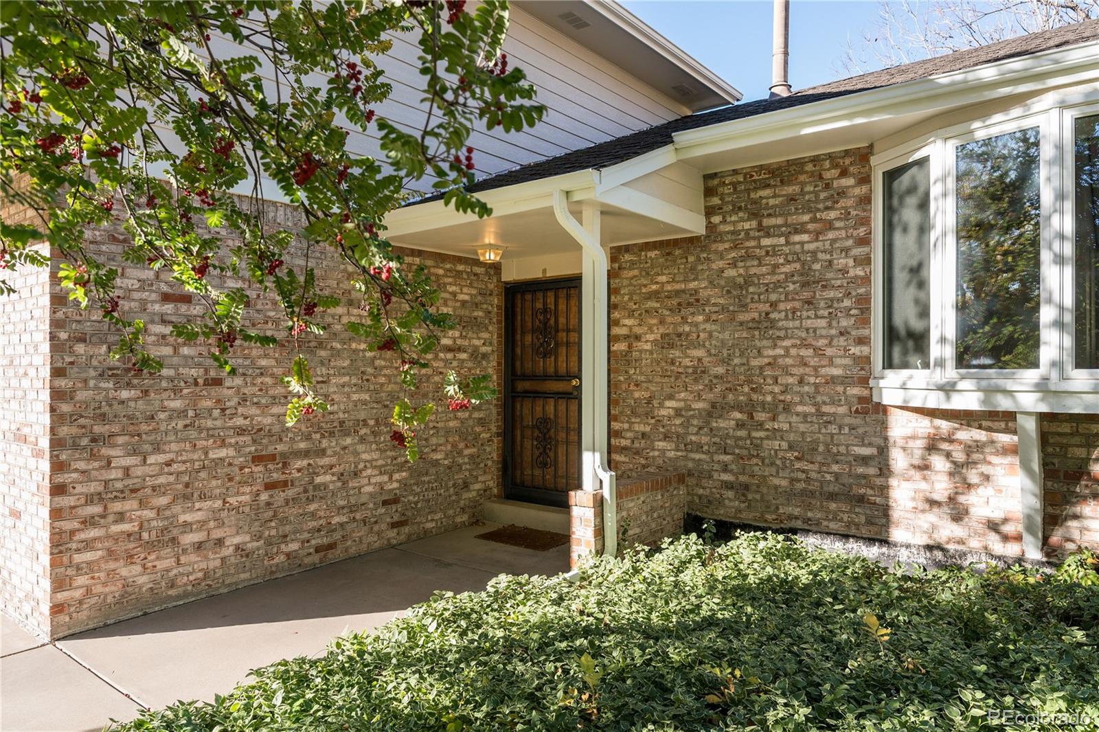 Denver, Colorado, 80236, United States, 3 Bedrooms Bedrooms, ,3 BathroomsBathrooms,Residential,For Sale,1989459