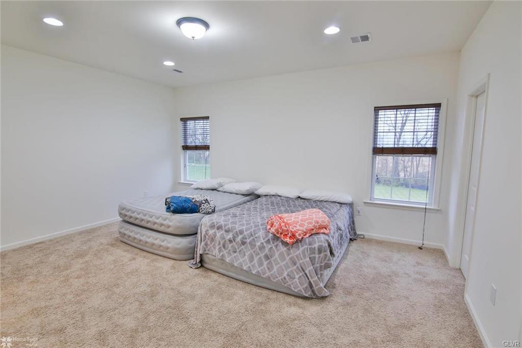 6859 Gwenmawr RD, East Allen Twp, Pennsylvania, 18017, United States, 4 Bedrooms Bedrooms, ,3 BathroomsBathrooms,Residential,For Sale,6859 Gwenmawr RD,1629068