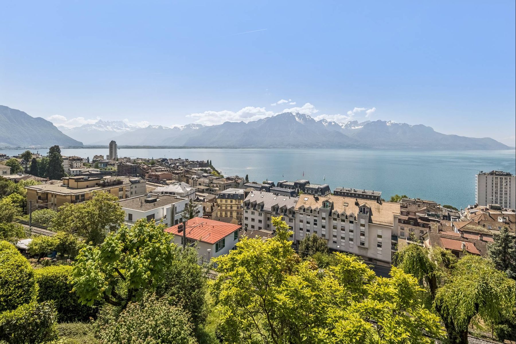  Panoramic view in the heart of Montreux - 物件實景