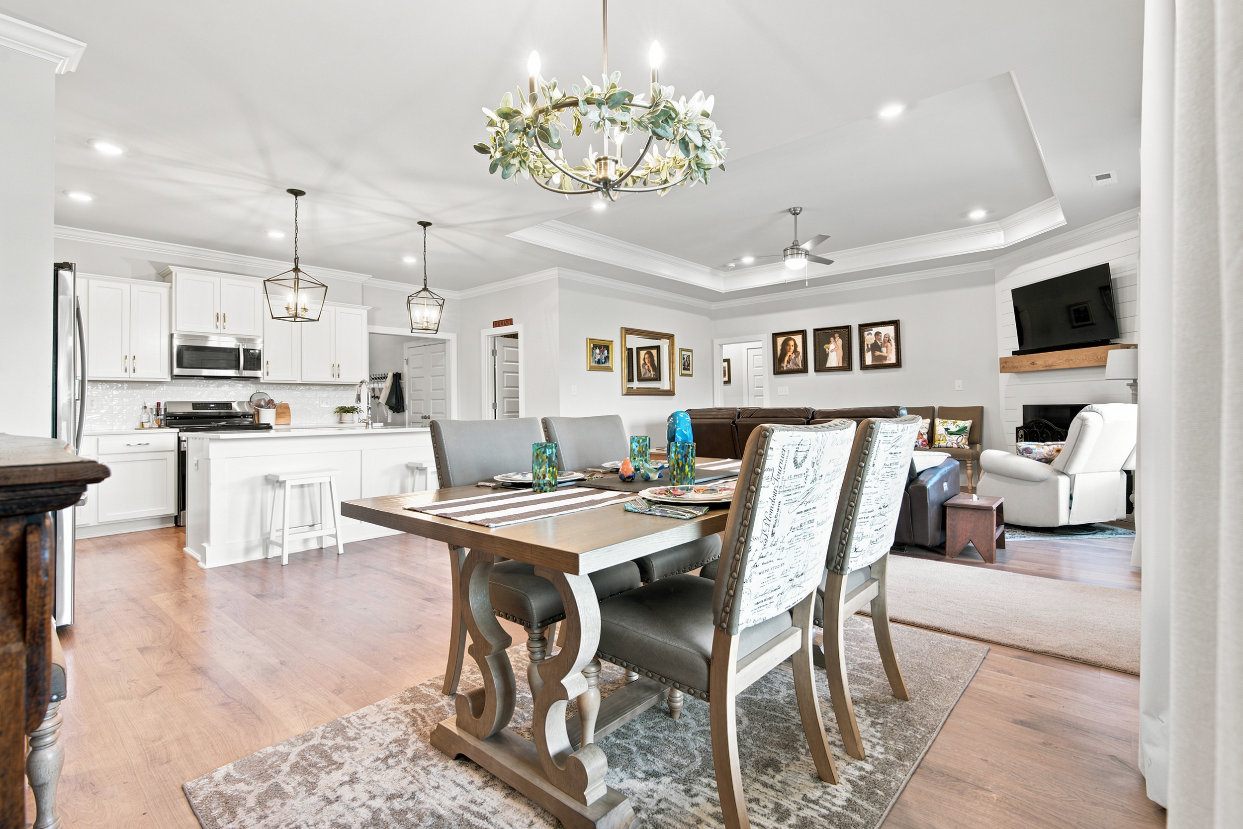  25069 Addlestone Drive - 物件實景
