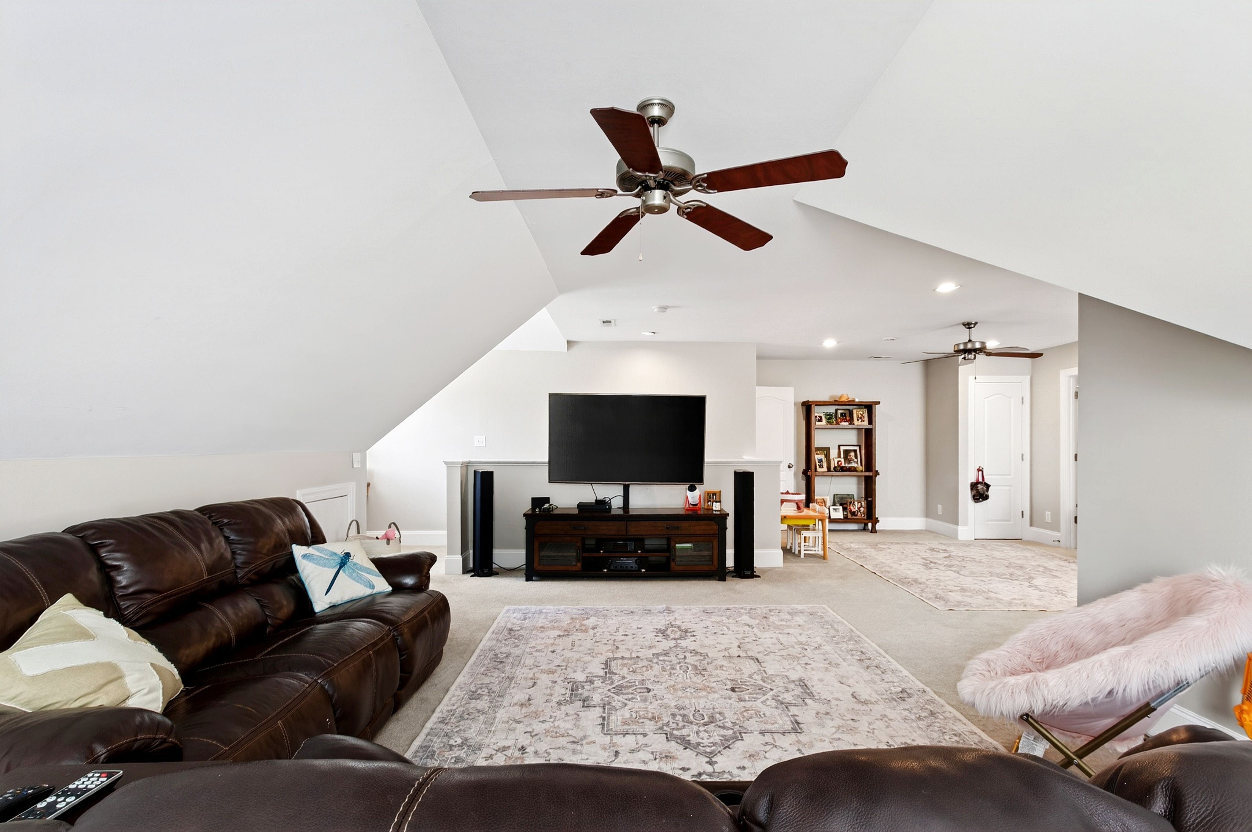  1305 Brook Hill Drive, Clayton, NC 27520 - 物件實景