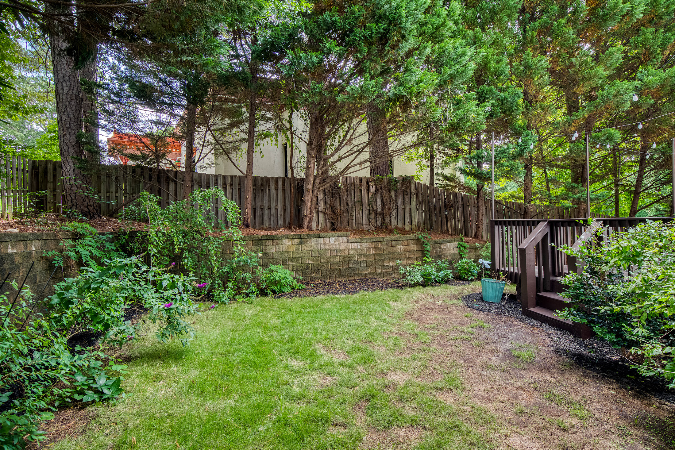  Recently Updated Four Bedroom Home in Gated Brookhaven Community - 物件實景
