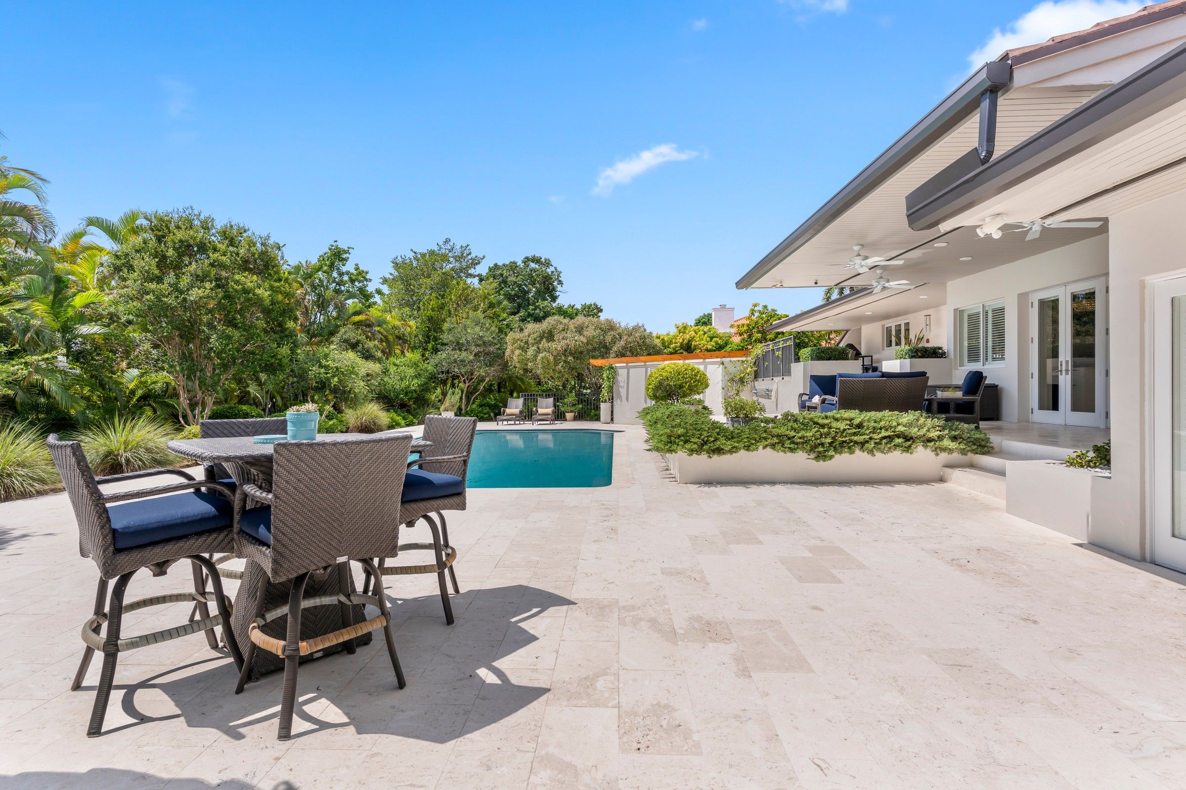 451 Ridge Rd, Coral Gables, FL, 33143 - 物件實景