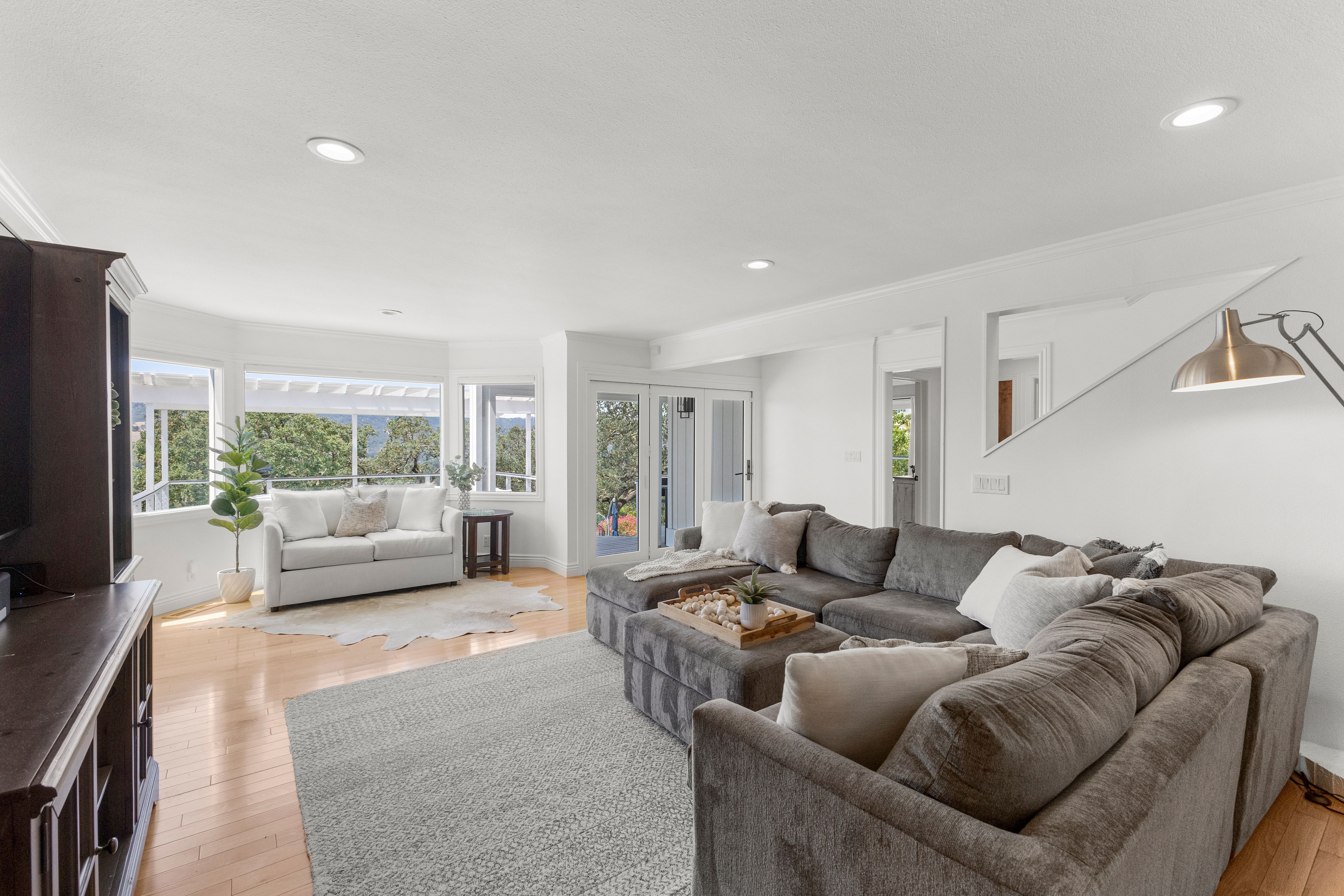  Sweeping Fairway Views Meet Rare Outdoor Living - 物件實景