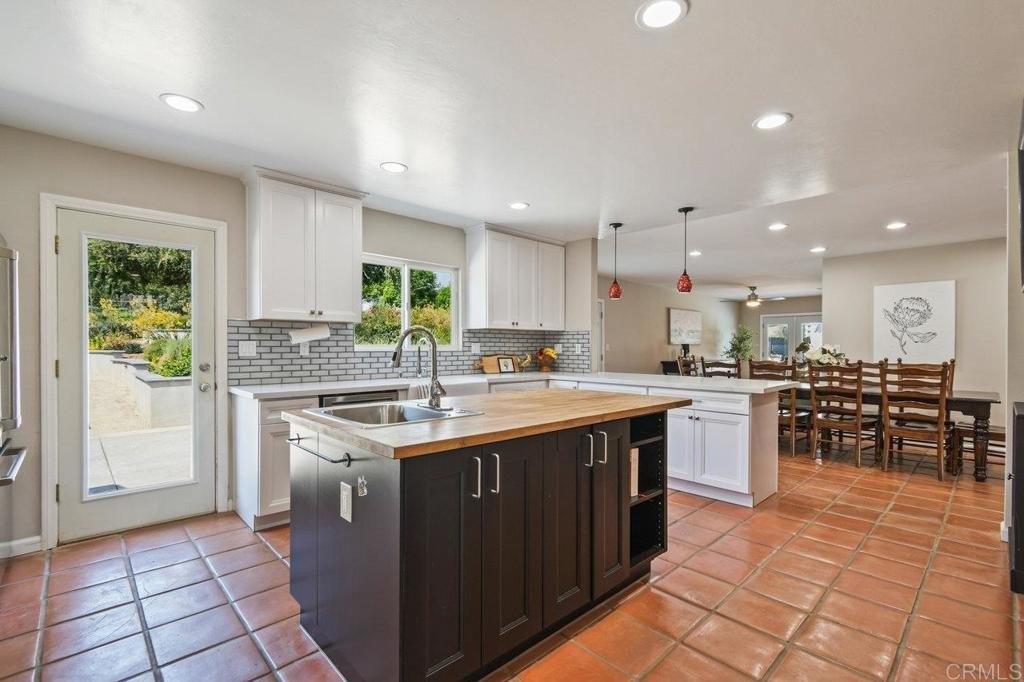 El Cajon, California, 92020, United States, 4 Bedrooms Bedrooms, ,2 BathroomsBathrooms,Residential,For Sale,2003426