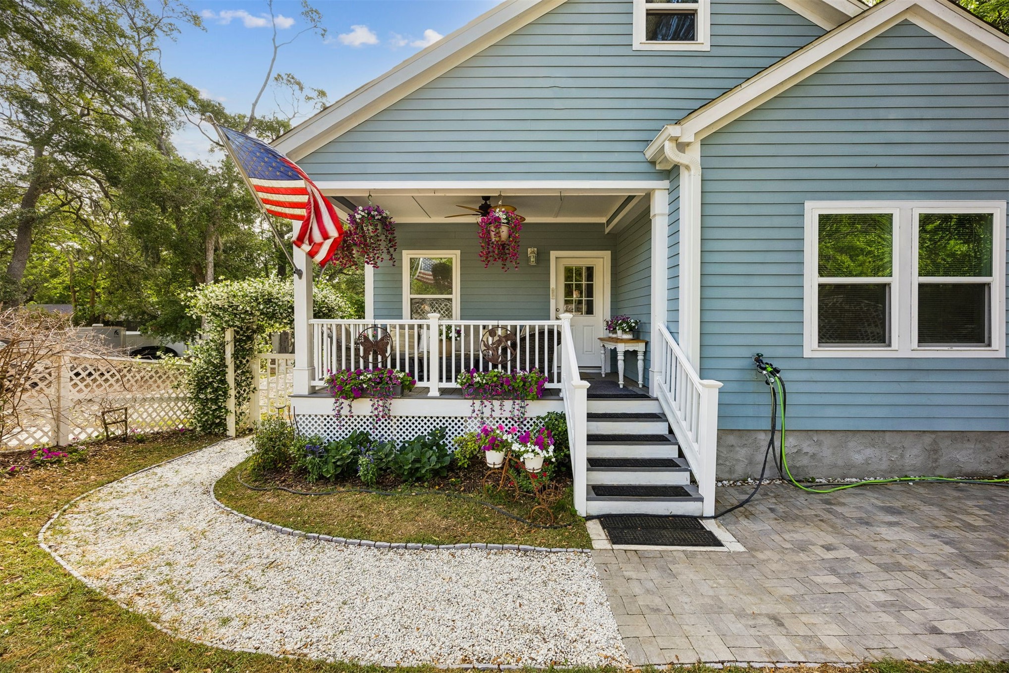 Fernandina Beach, Florida, 32034, United States, 3 Bedrooms Bedrooms, ,2 BathroomsBathrooms,Residential,For Sale,2040424