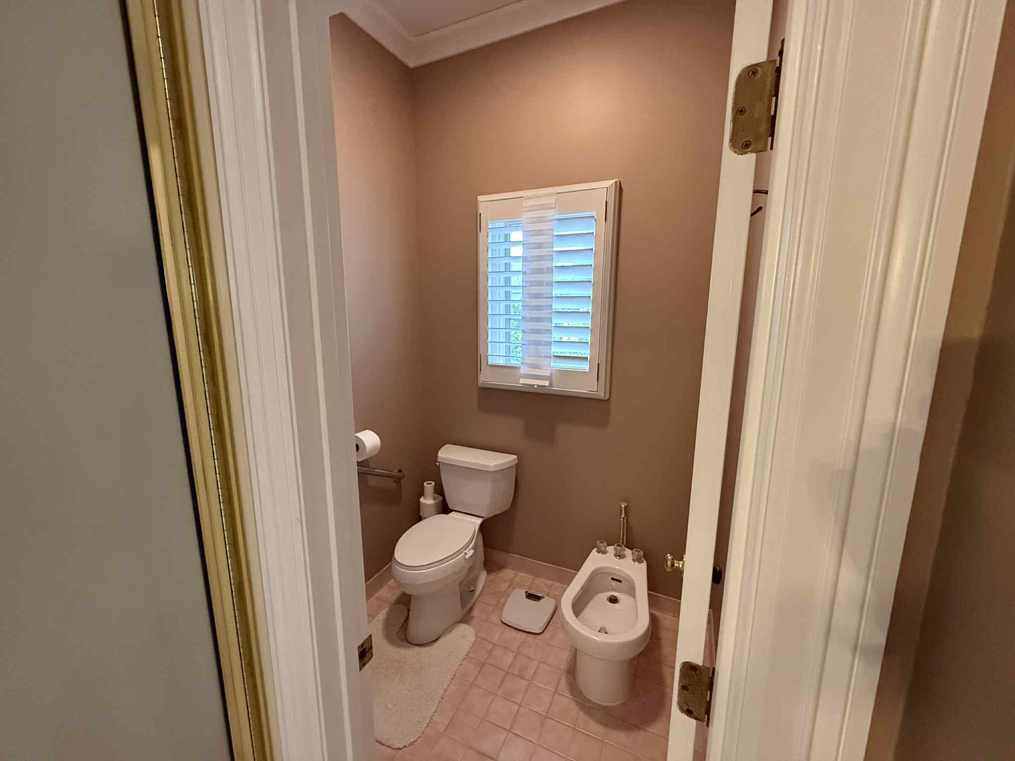 Marion, Illinois, 62959, United States, 4 Bedrooms Bedrooms, ,3 BathroomsBathrooms,Residential,For Sale,1848580