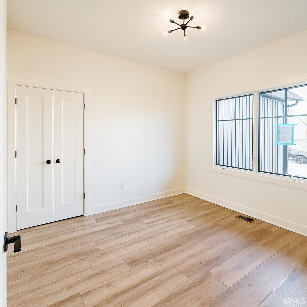 Fort Wayne, Indiana, 46845, United States, 3 Bedrooms Bedrooms, ,3 BathroomsBathrooms,Residential,For Sale,1977942