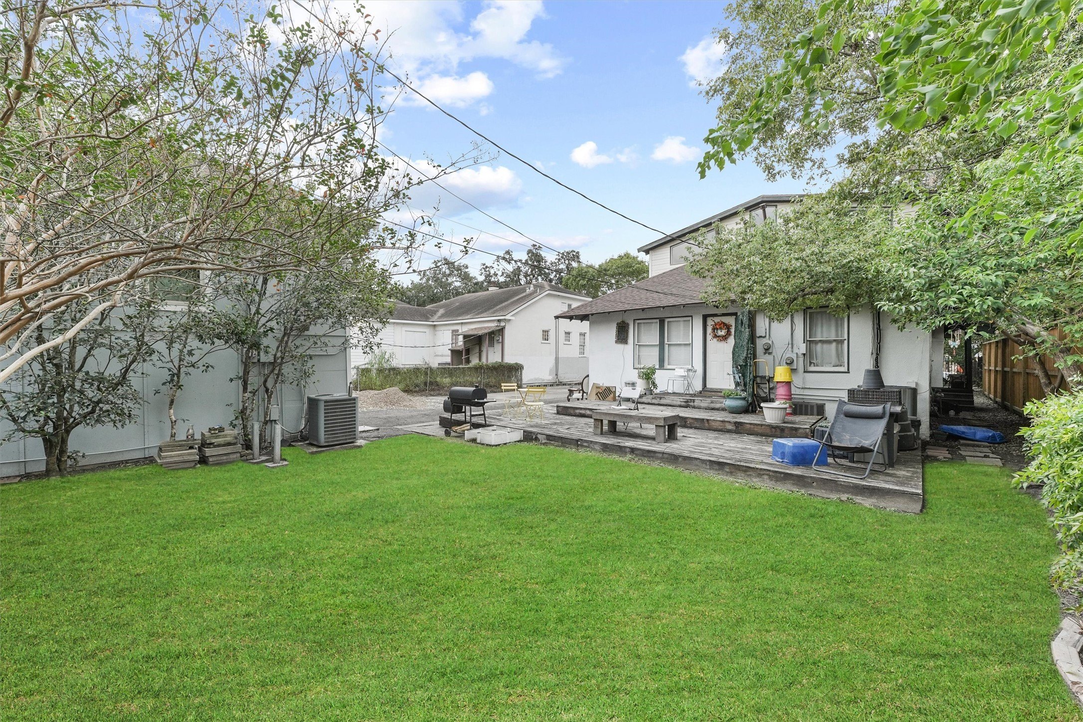 Houston, Texas, 77006, United States, 3 Bedrooms Bedrooms, ,1 BathroomBathrooms,Residential,For Sale,1982150