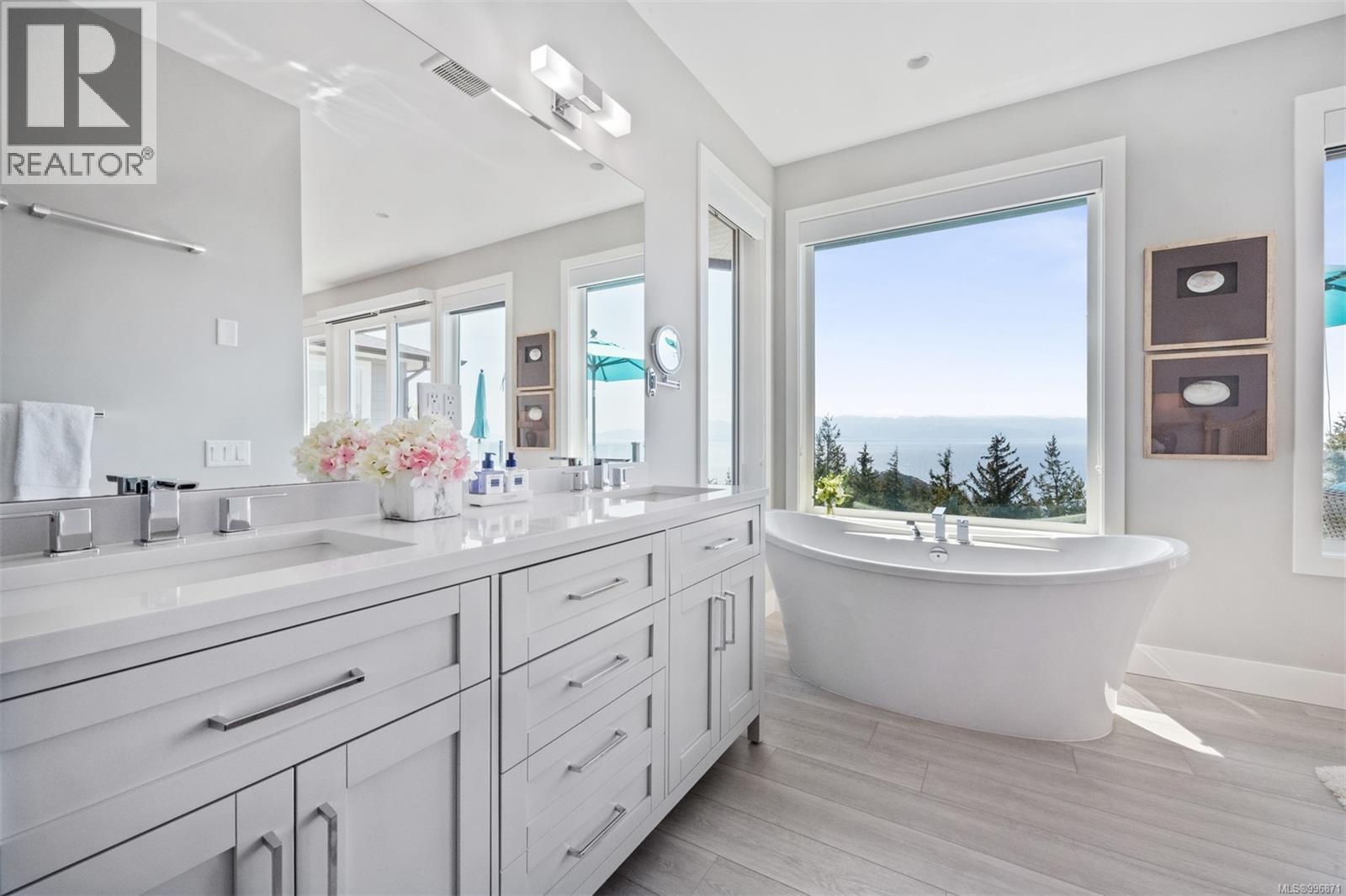 SOOKE, British Columbia, V9Z 1L8, CA, 5 Bedrooms Bedrooms, ,5 BathroomsBathrooms,Residential,For Sale,1883738