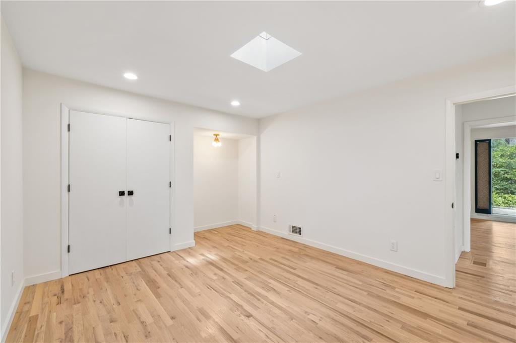 Atlanta, Georgia, 30345, United States, 3 Bedrooms Bedrooms, ,2 BathroomsBathrooms,Residential,For Sale,1942165