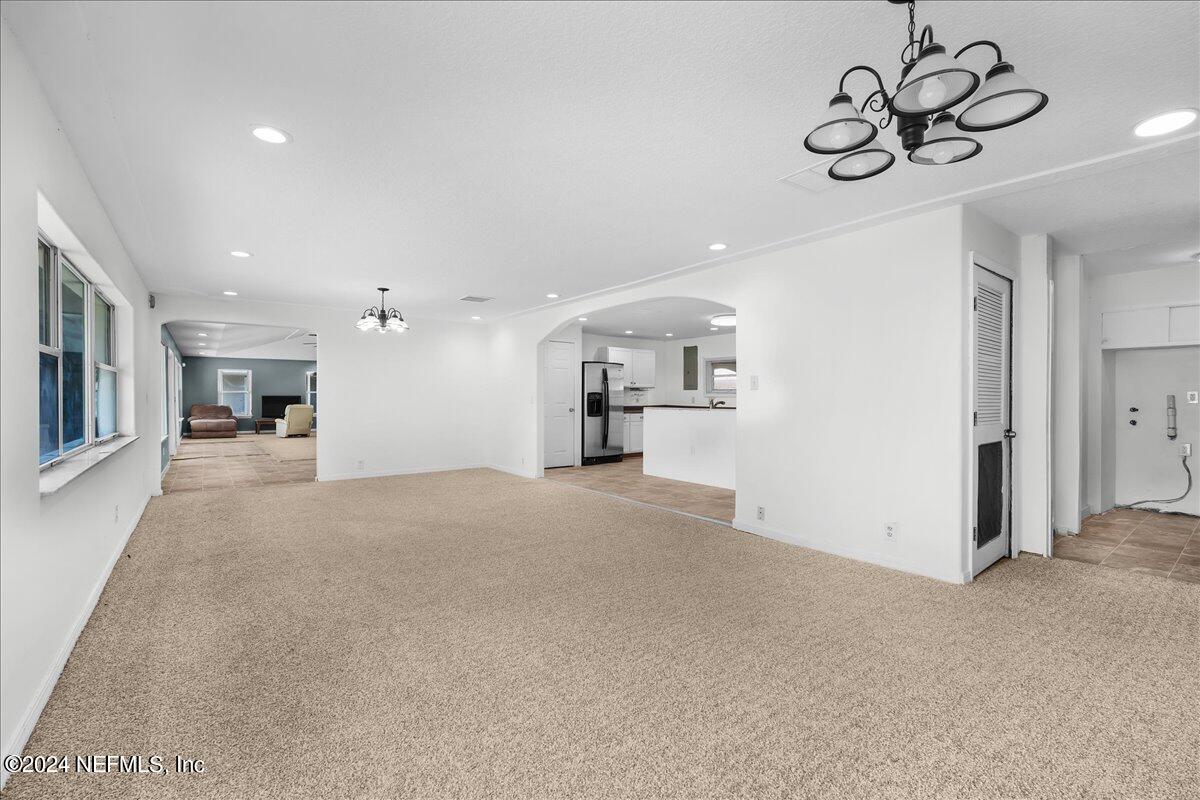 East Palatka, Florida, 32131, United States, 4 Bedrooms Bedrooms, ,4 BathroomsBathrooms,Residential,For Sale,1922938