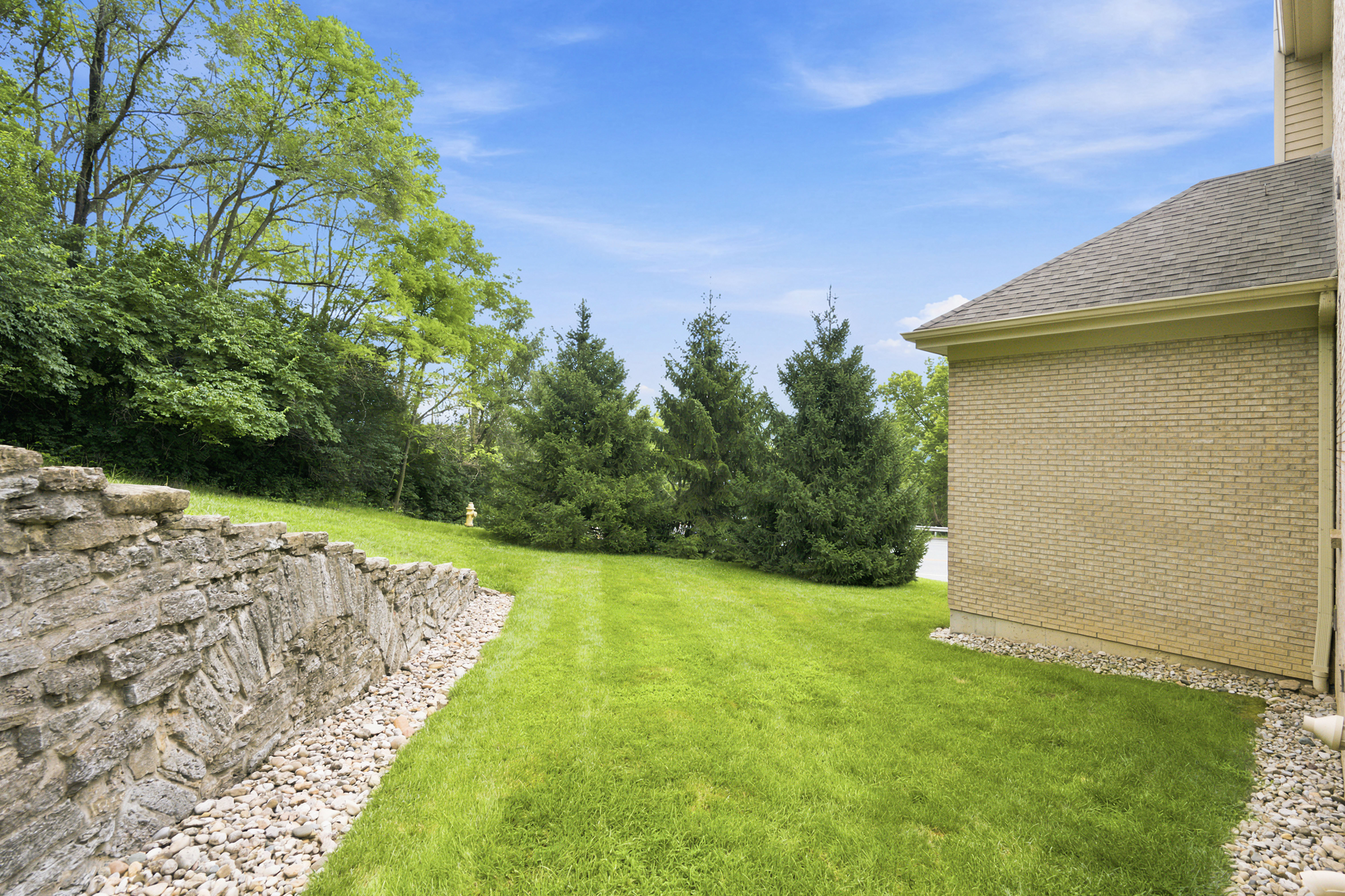  1498 Riverside Drive, Cincinnati, OH 45202 - 物件實景