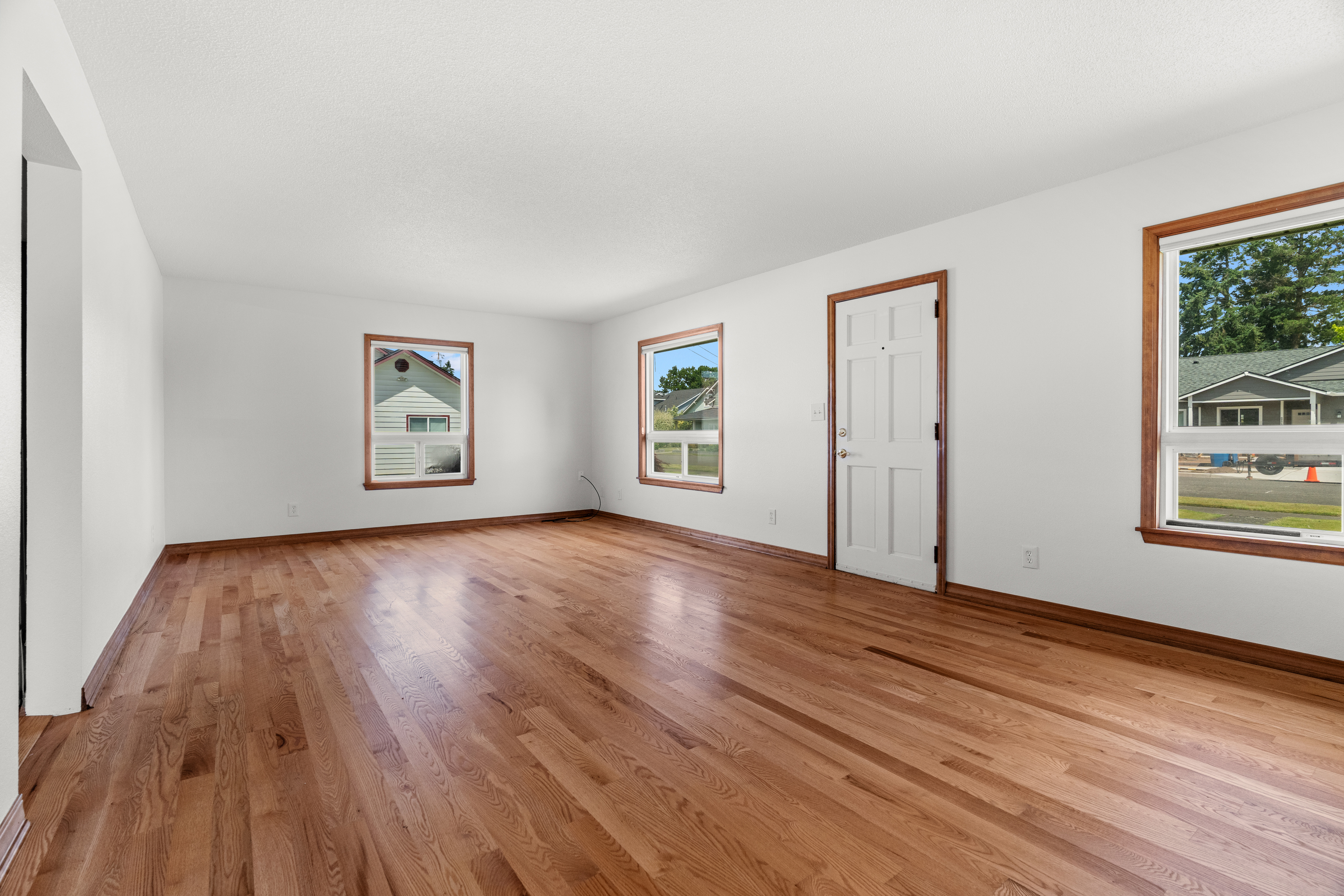  926 6th Ave SW - 物件實景