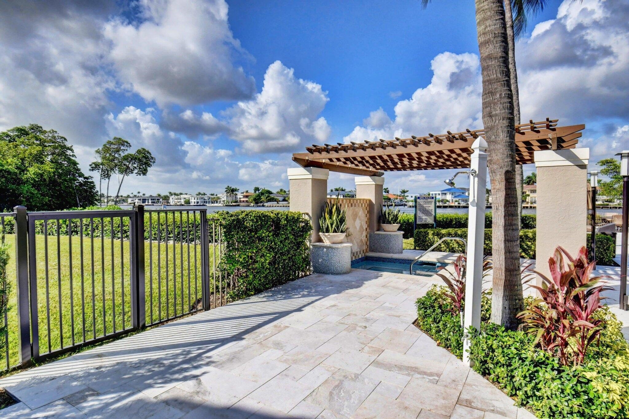 Highland Beach, Florida, 33487, United States, 2 Bedrooms Bedrooms, ,2 BathroomsBathrooms,Residential,For Sale,1921723