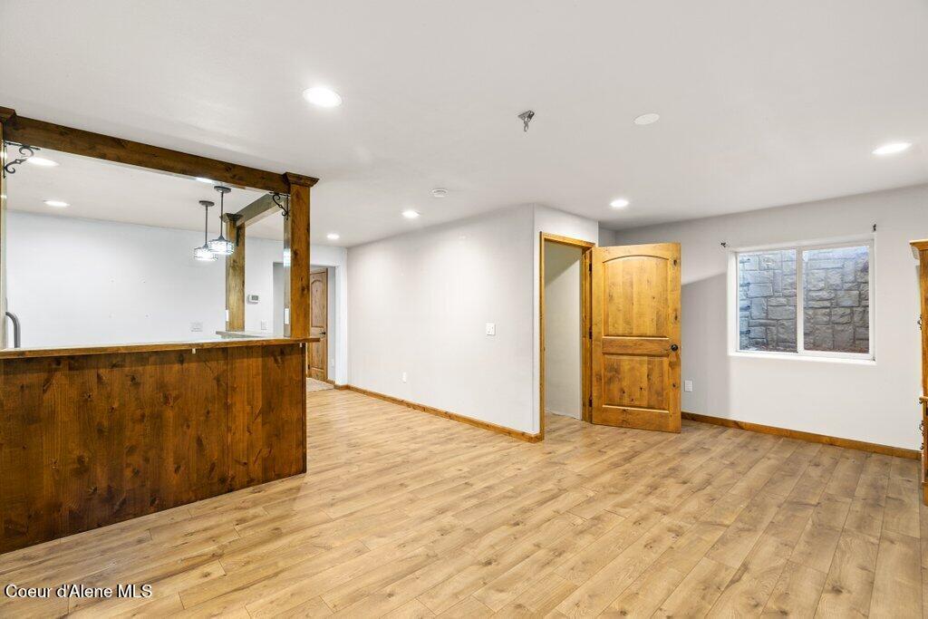 Athol, Idaho, 83801, United States, 4 Bedrooms Bedrooms, ,4 BathroomsBathrooms,Residential,For Sale,1975924