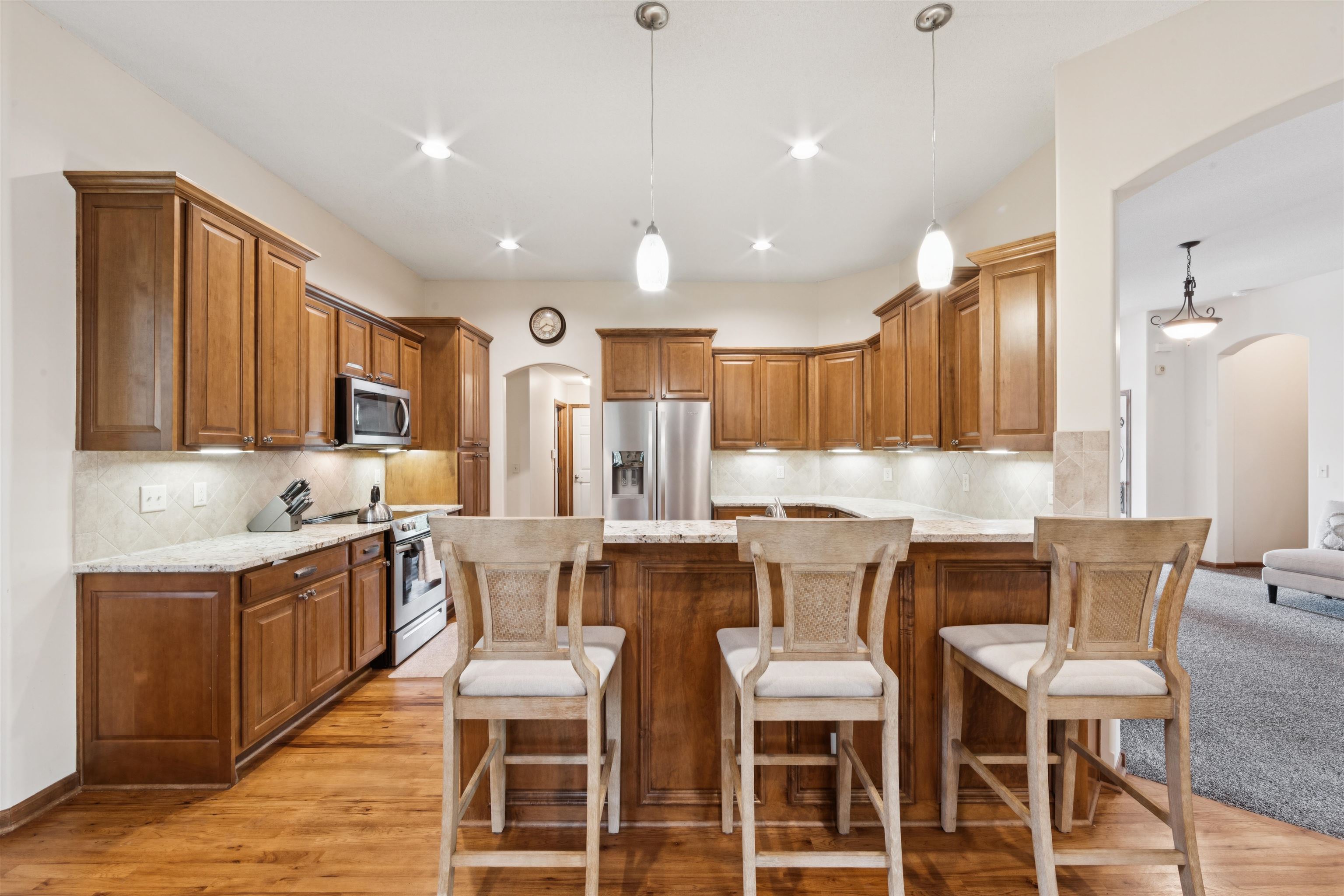 Wichita, Kansas, 67205, United States, 5 Bedrooms Bedrooms, ,3 BathroomsBathrooms,Residential,For Sale,1847235