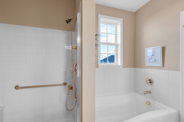 Woodland Park, New Jersey, 07424, United States, 2 Bedrooms Bedrooms, ,2 BathroomsBathrooms,Residential,For Sale,1923483