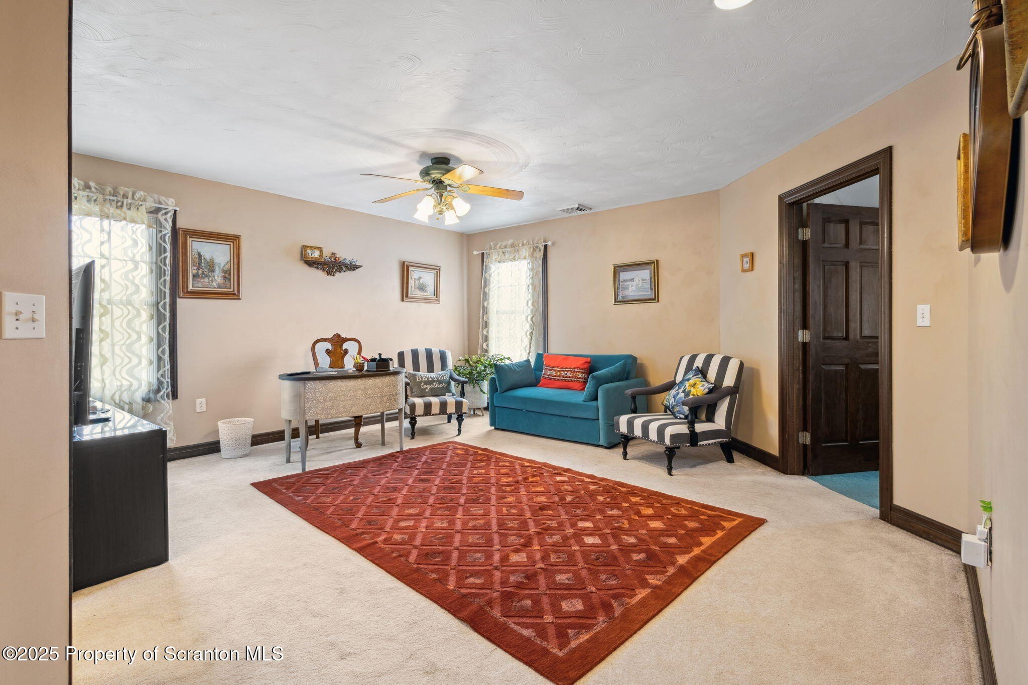 Old Forge, Pennsylvania, 18518, United States, 5 Bedrooms Bedrooms, ,5 BathroomsBathrooms,Residential,For Sale,1921311