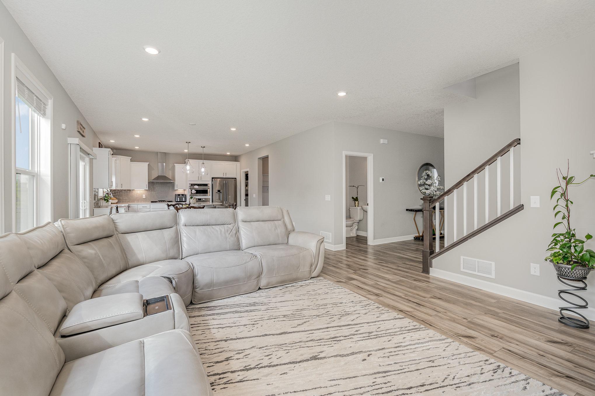 Cottage Grove, Minnesota, 55016, United States, 4 Bedrooms Bedrooms, ,3 BathroomsBathrooms,Residential,For Sale,1989709