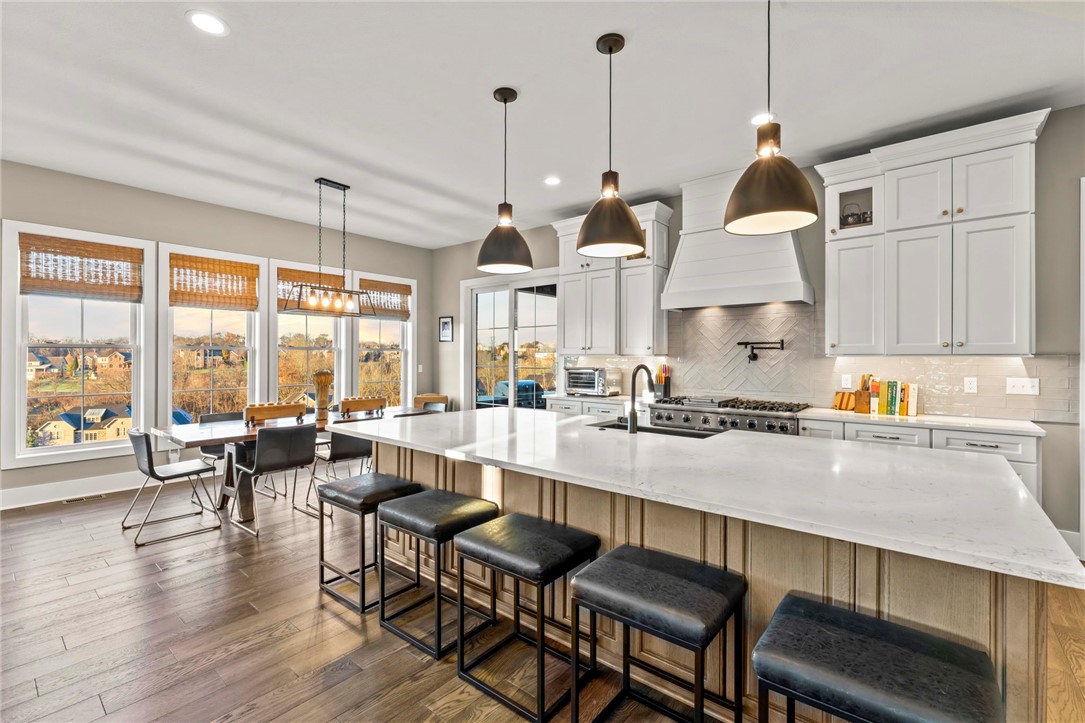 Venetia, Pennsylvania, 15367, United States, 5 Bedrooms Bedrooms, ,6 BathroomsBathrooms,Residential,For Sale,2001561